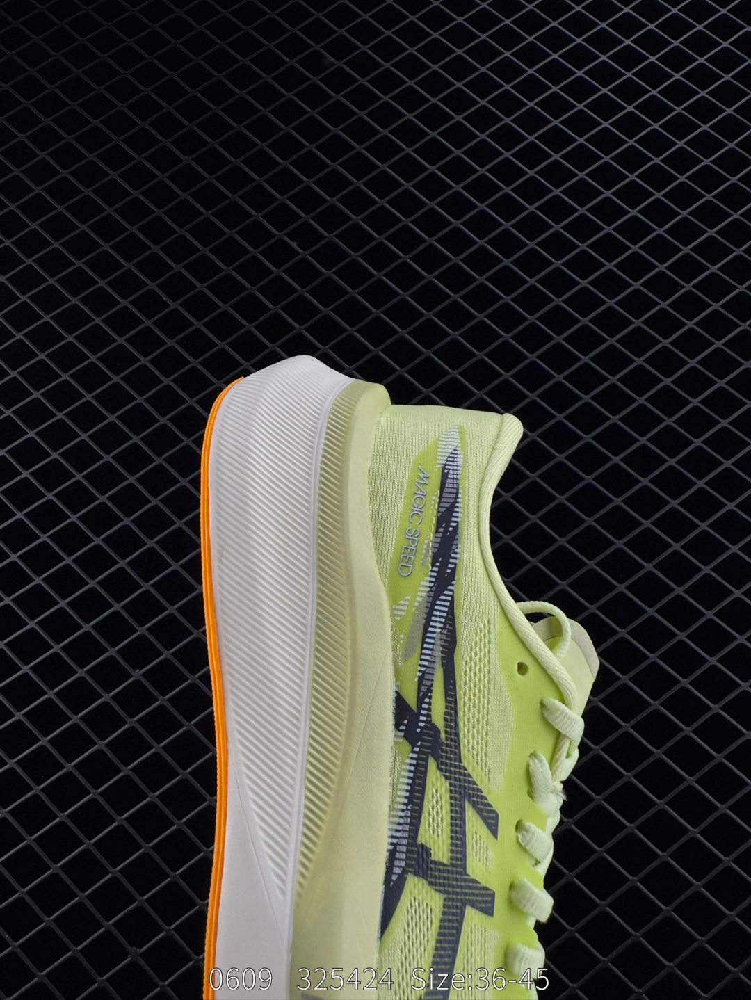 Asics Magic Speed 4