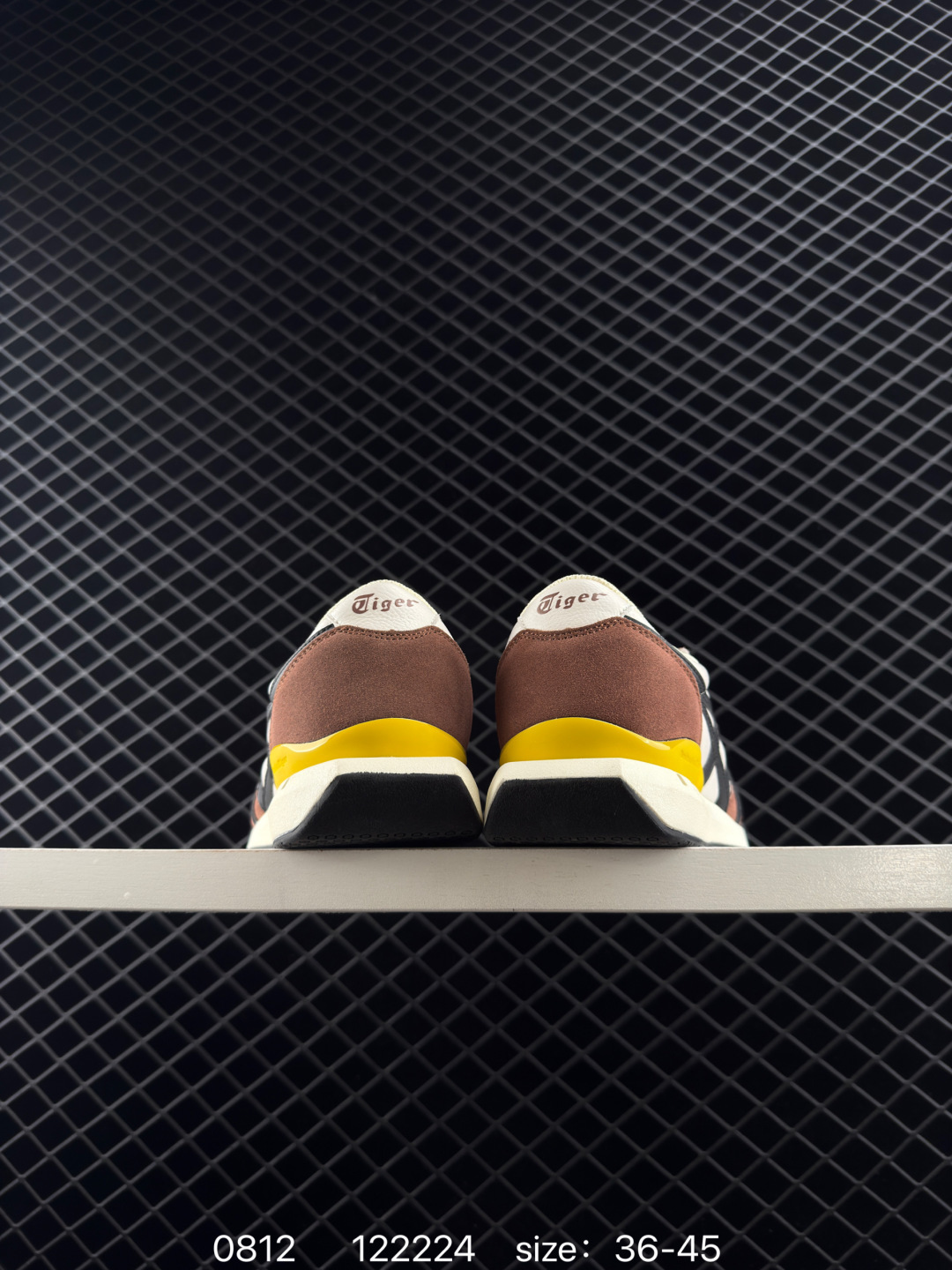 Asics Onitsuka Tiger Ultimate 81 EX