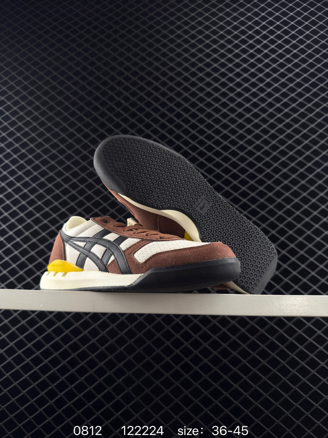 Asics Onitsuka Tiger Ultimate 81 EX