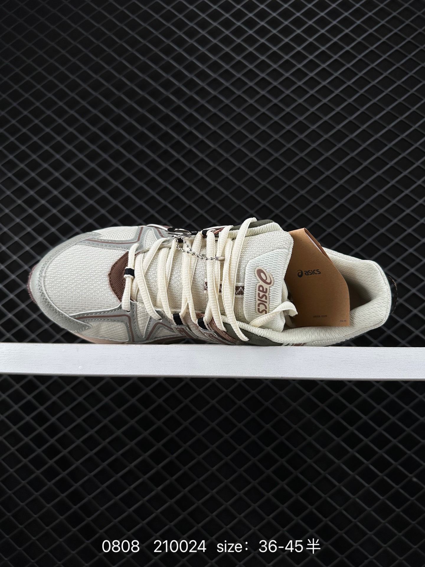 ASICS   2024 GEL-CONTEND 4