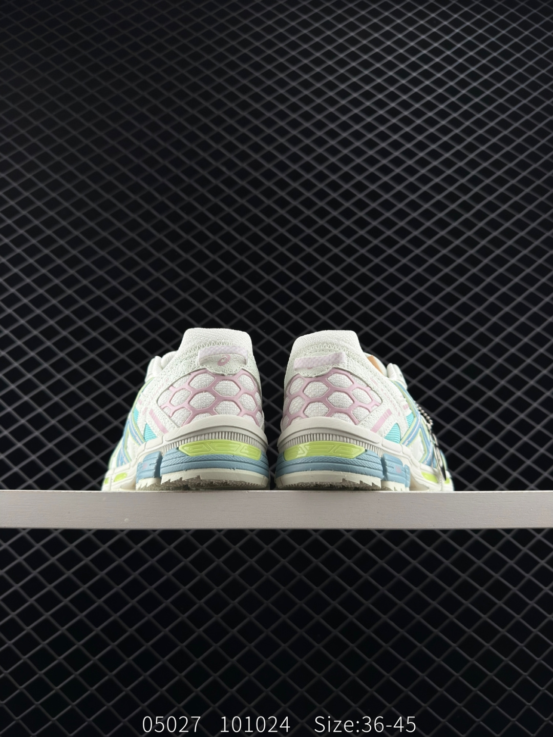 ASICS   GEL-KAHANA 8