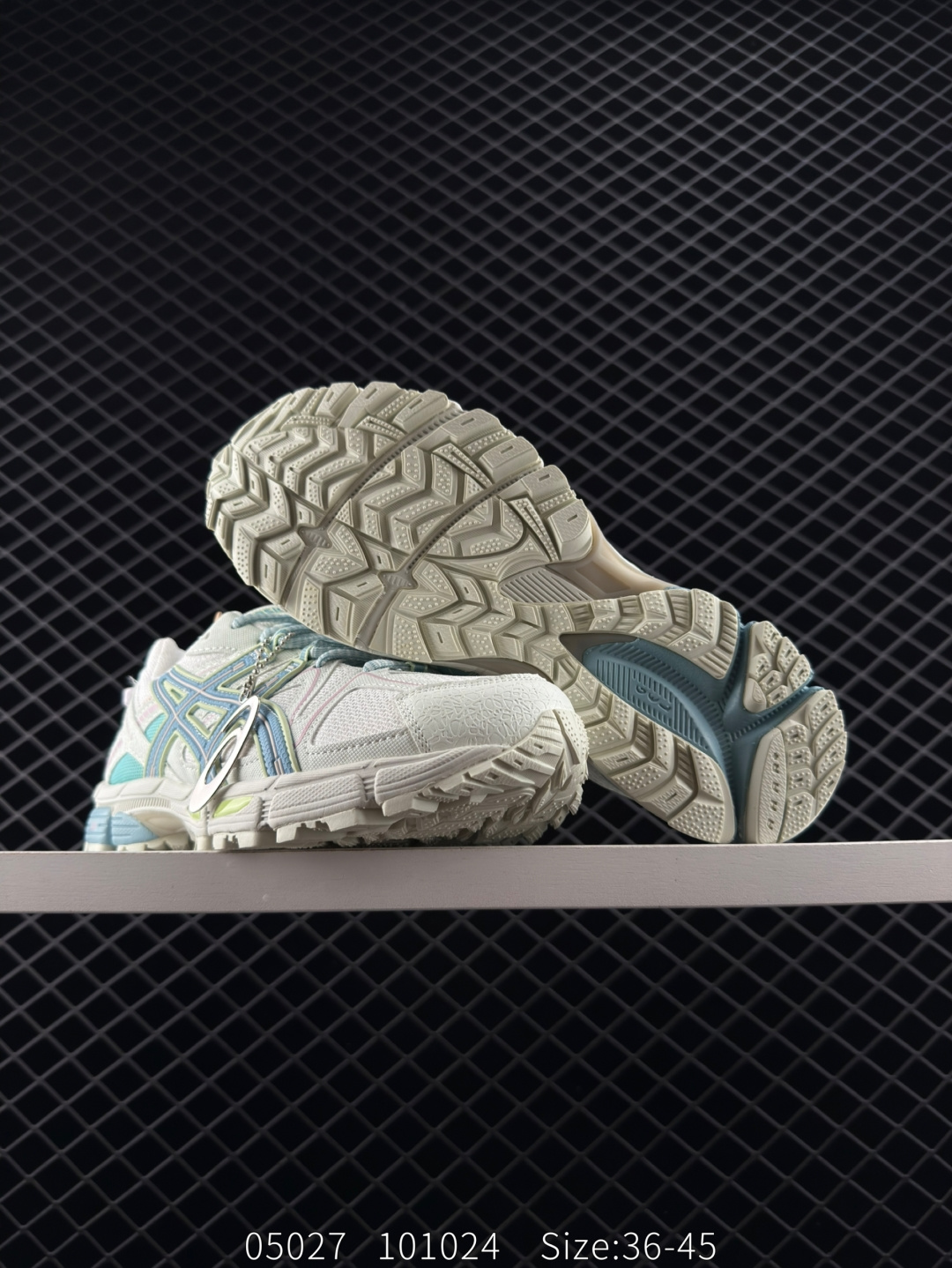 ASICS   GEL-KAHANA 8