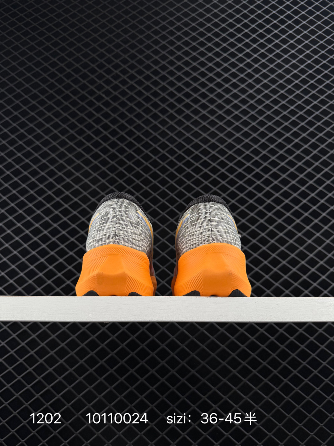 Asics  MAGIC SPEED 4