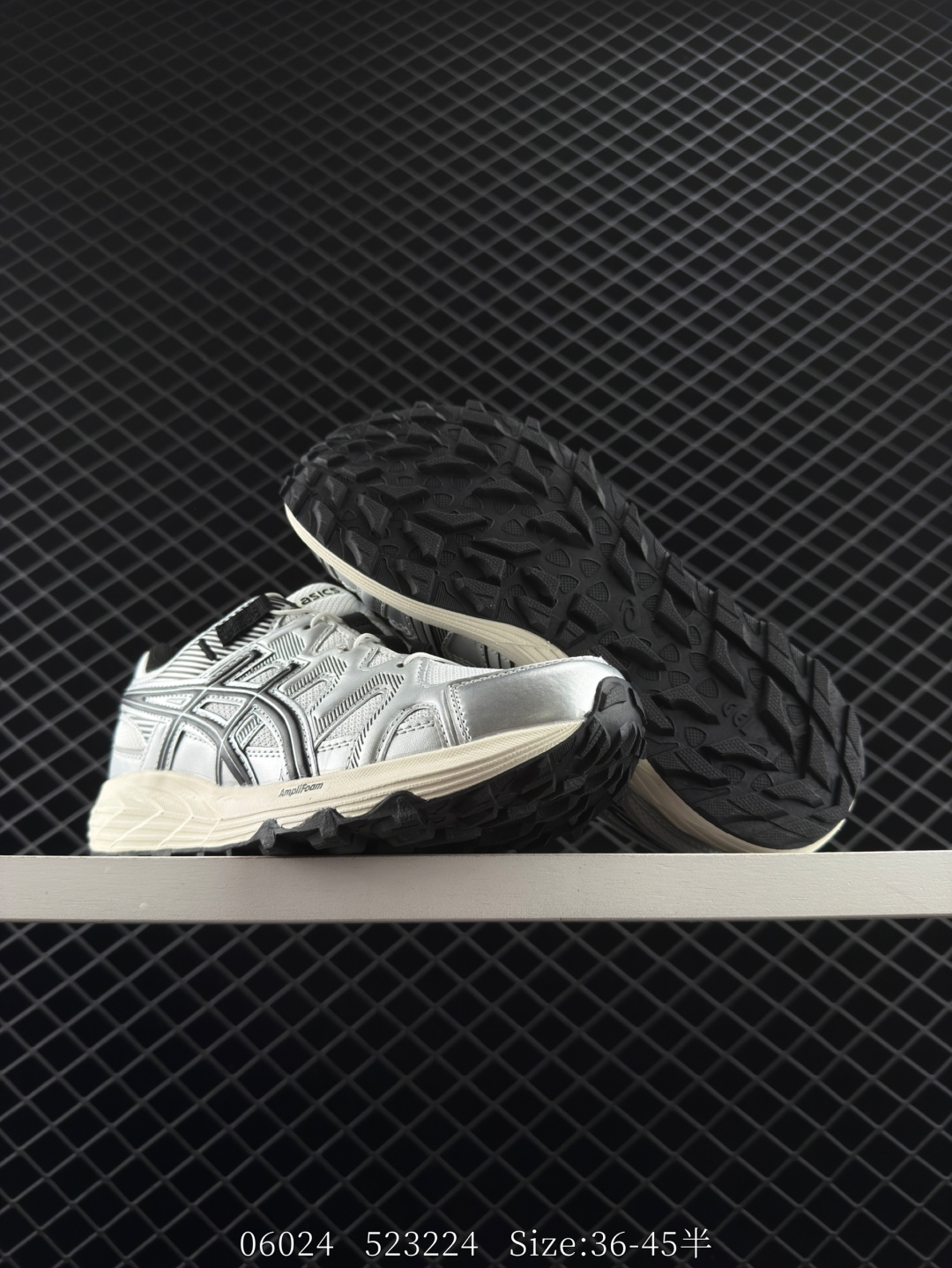 ASICS  Tiger Gel-Kahana 8