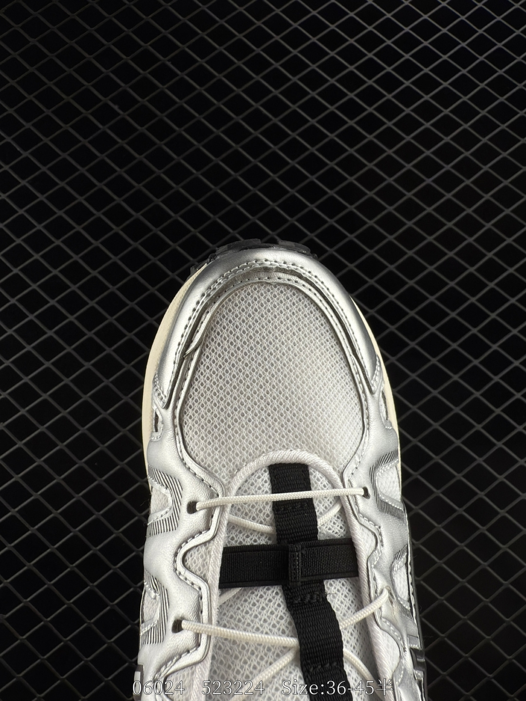 ASICS  Tiger Gel-Kahana 8