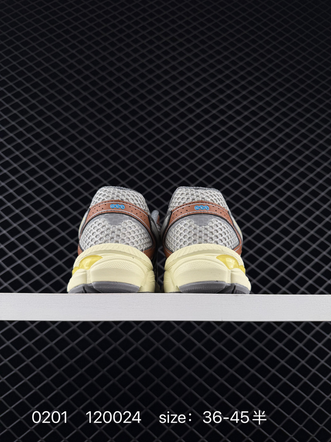 ASICS  GEL-CUMULUS 16