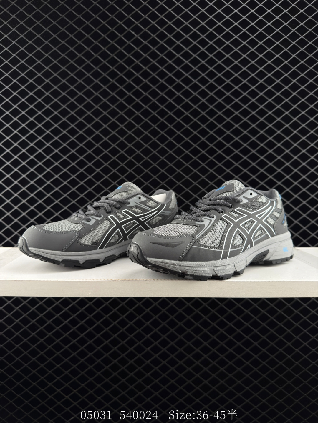 ASICS  Gel-Venture 6