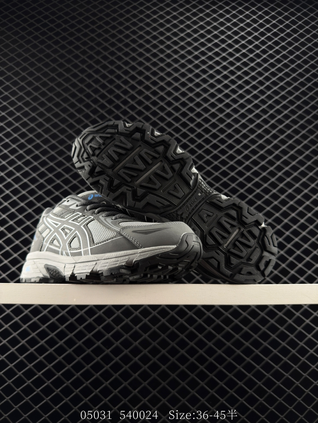 ASICS  Gel-Venture 6