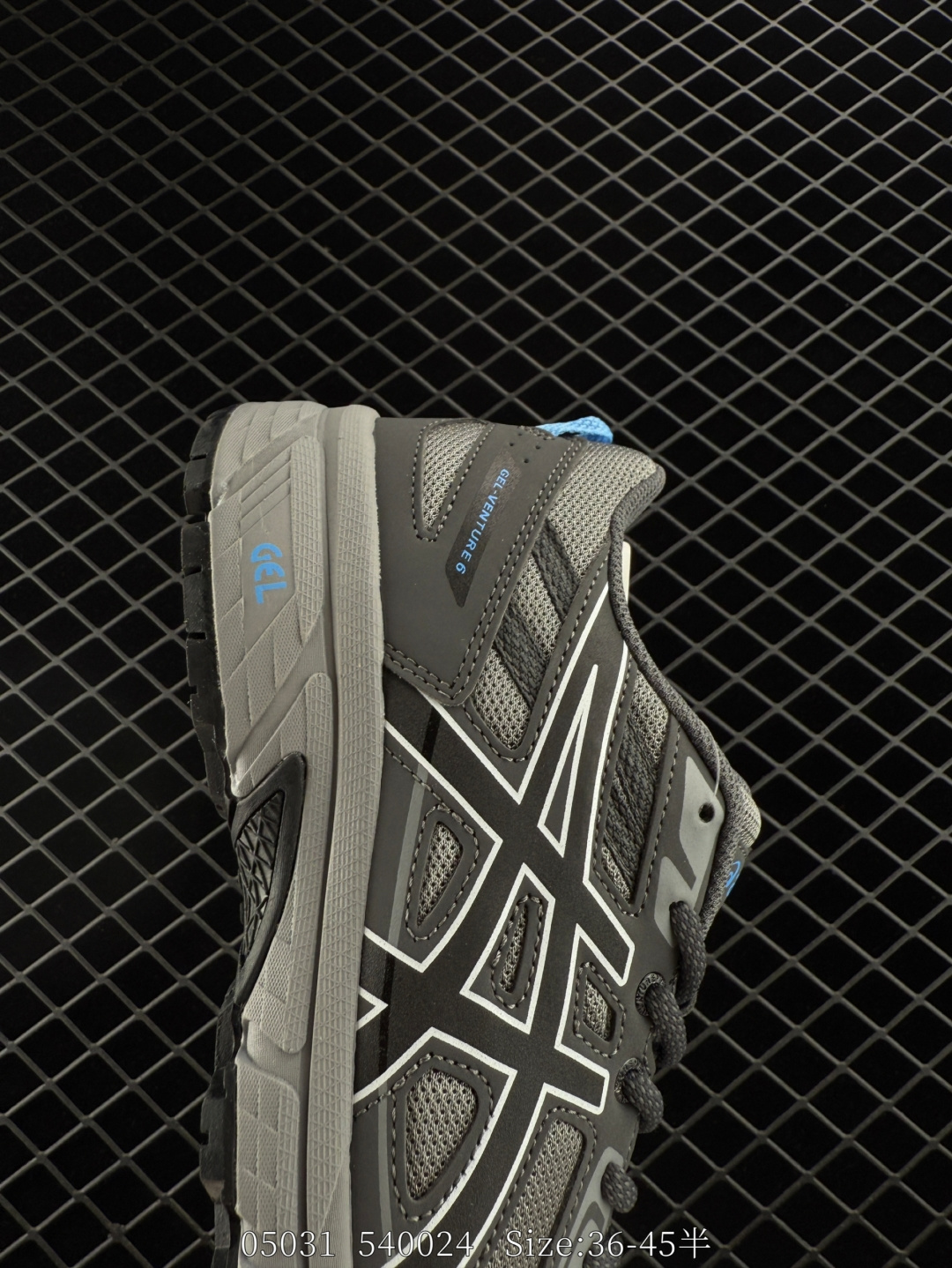 ASICS  Gel-Venture 6