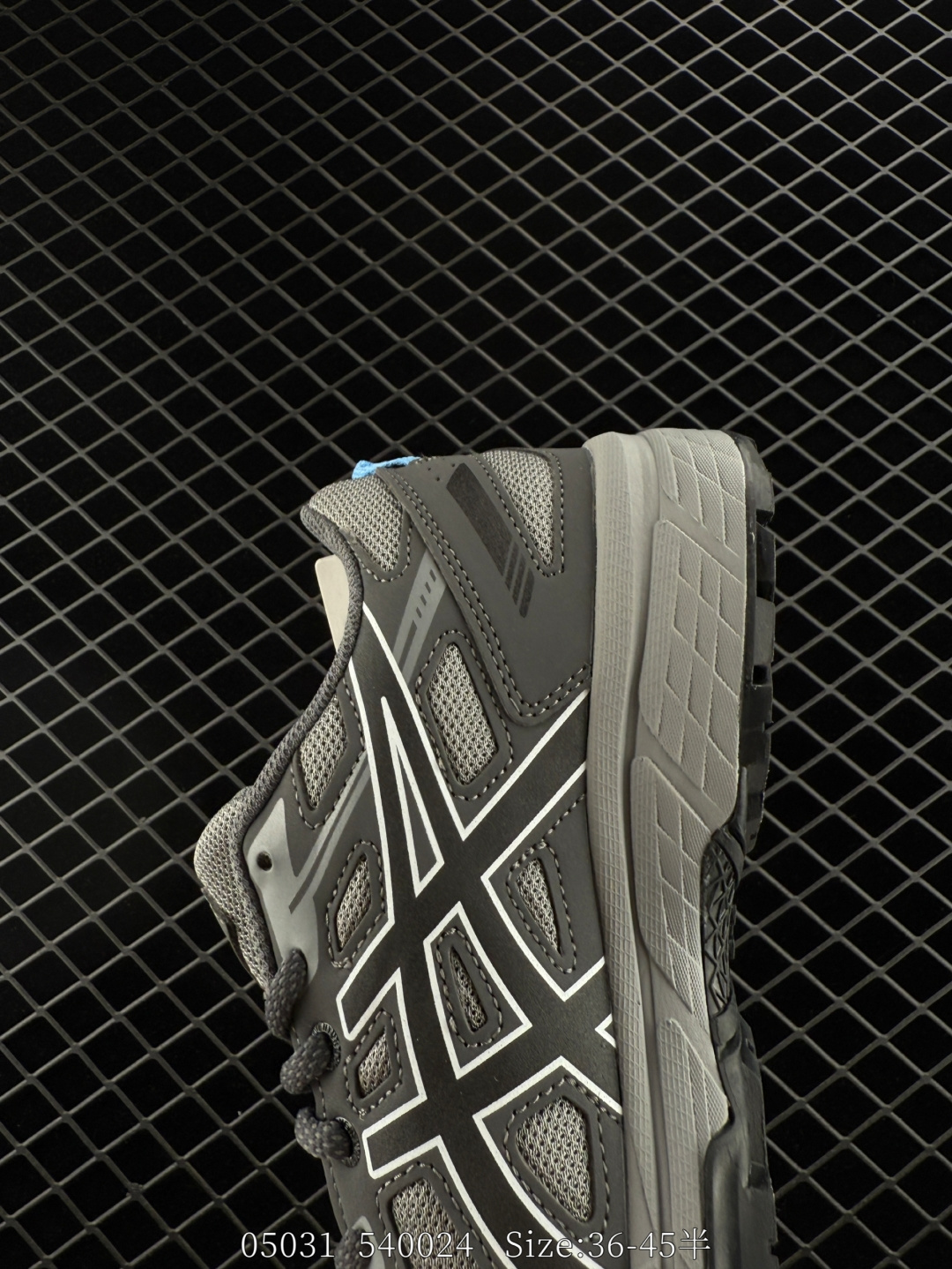 ASICS  Gel-Venture 6