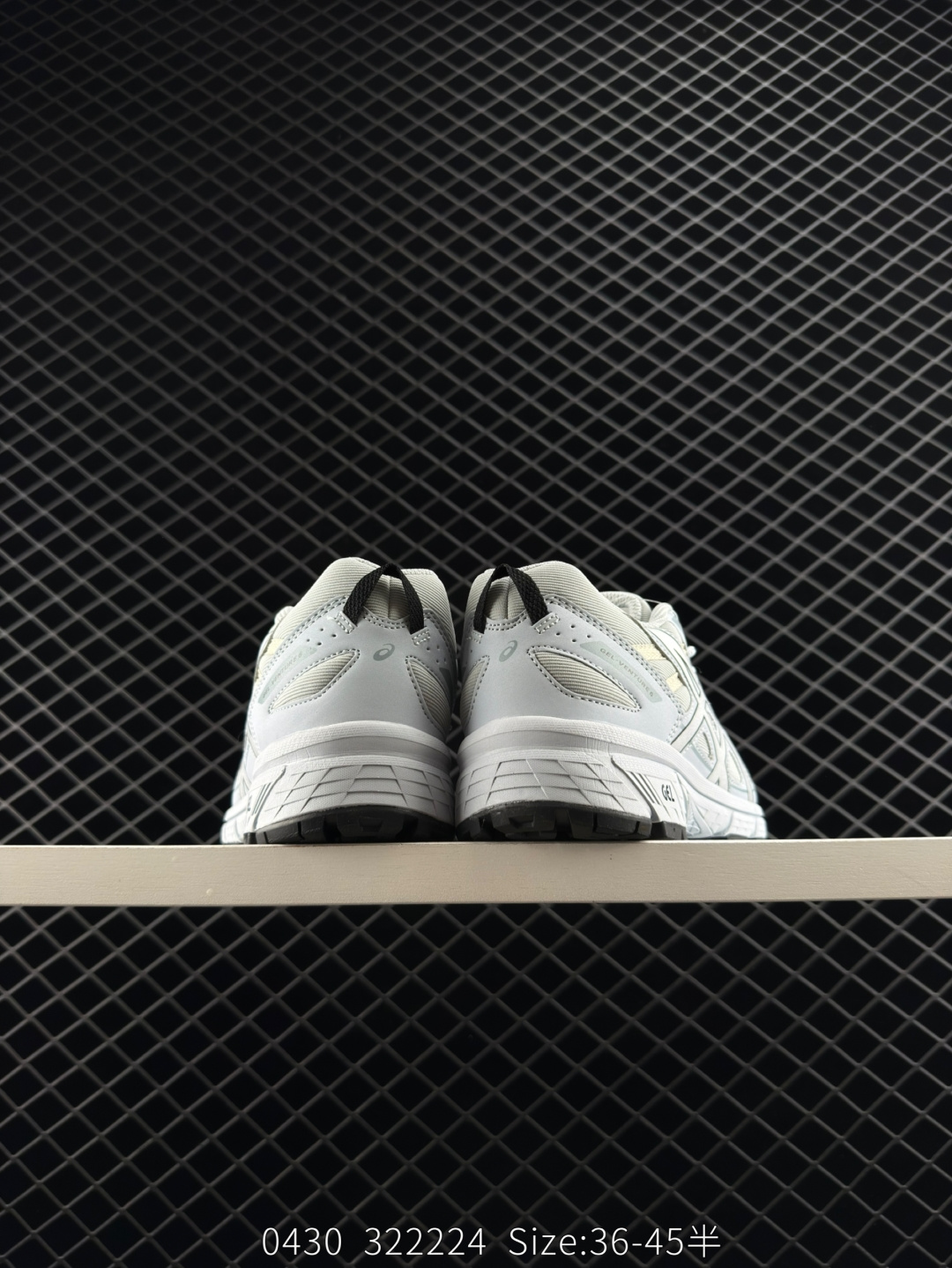 ASICS  Gel-Venture 6