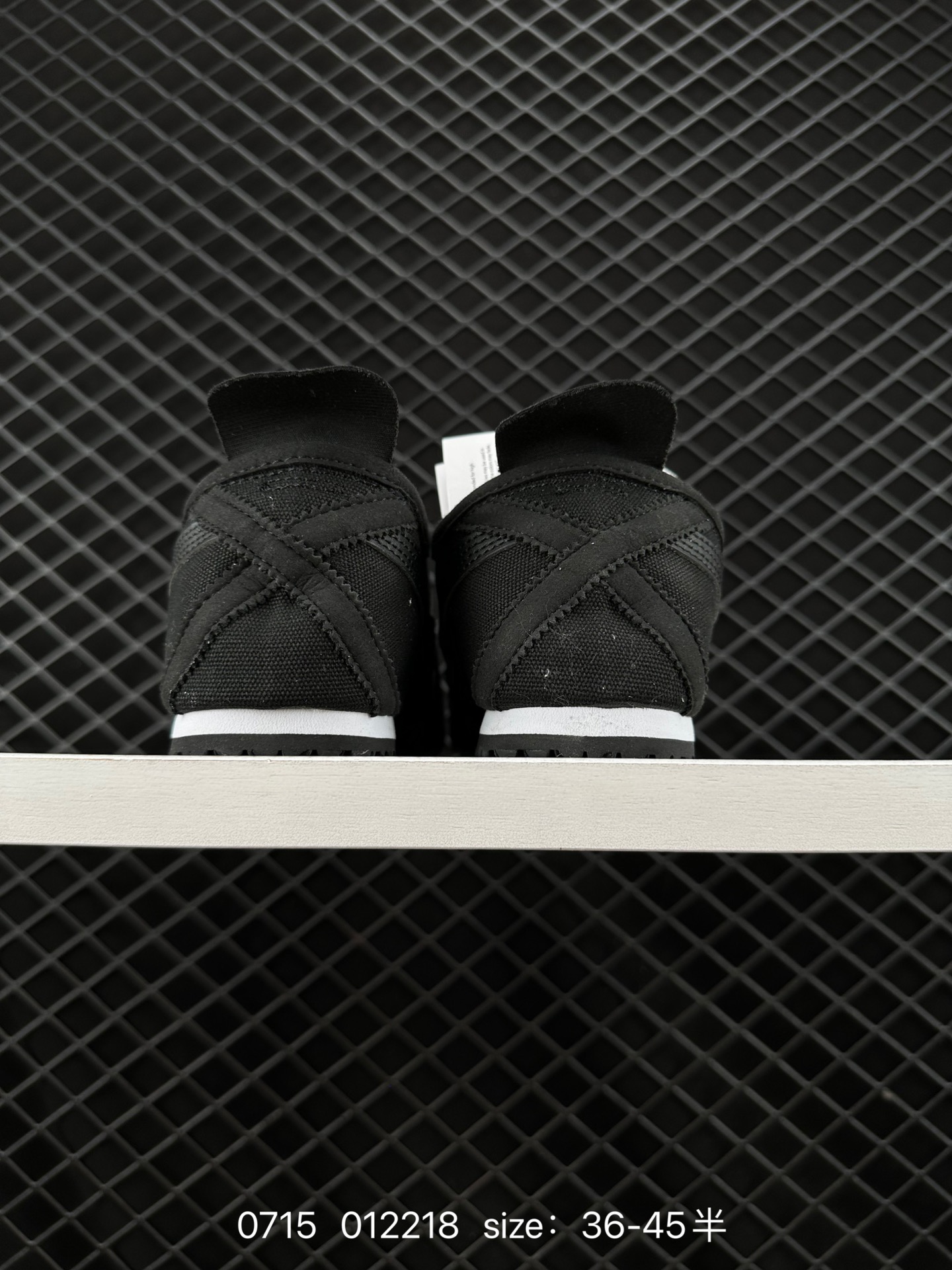 Asics onitsuka tiger SLIP-ON