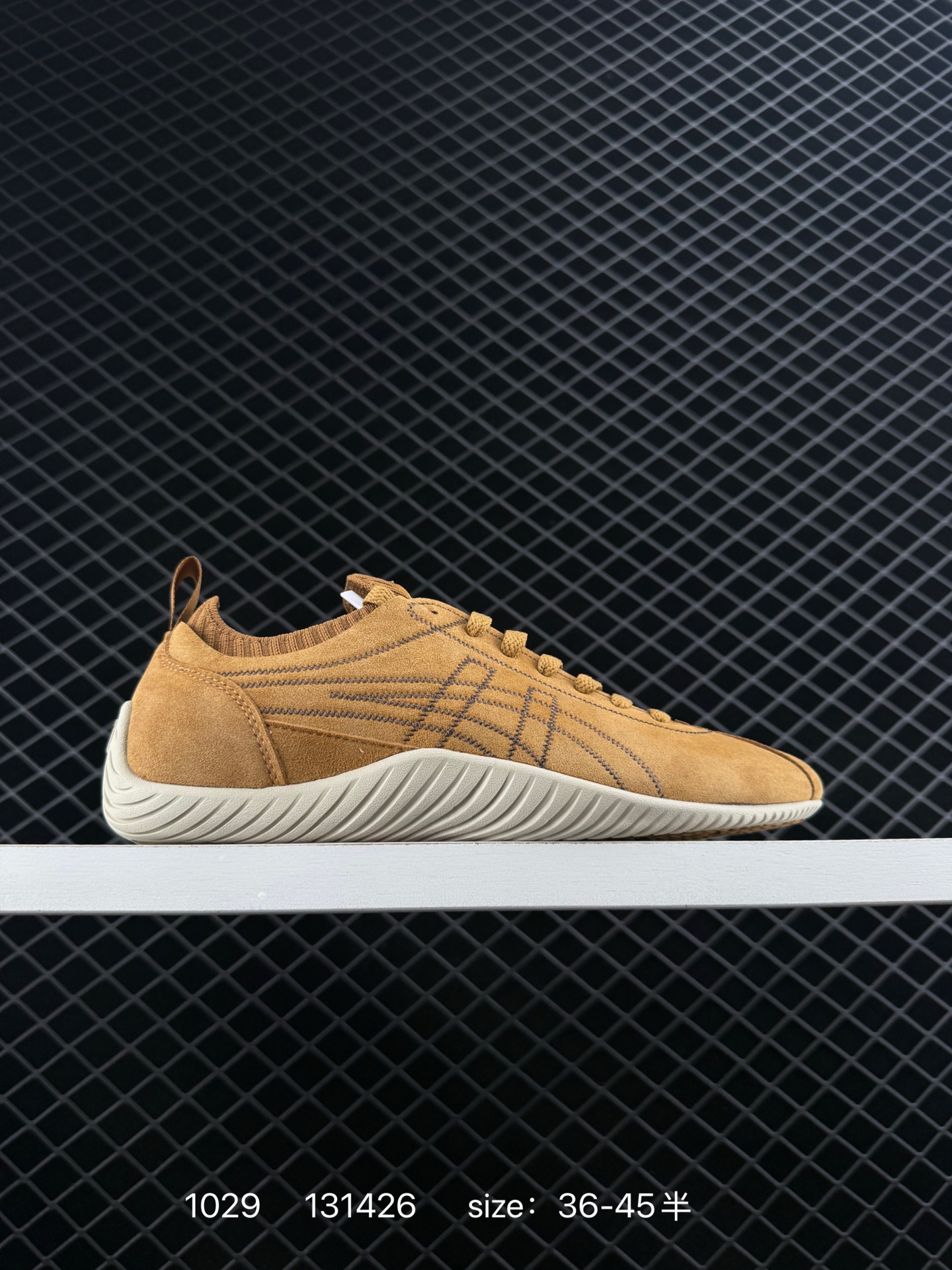 ASICS Onitsuka Tiger Sclaw