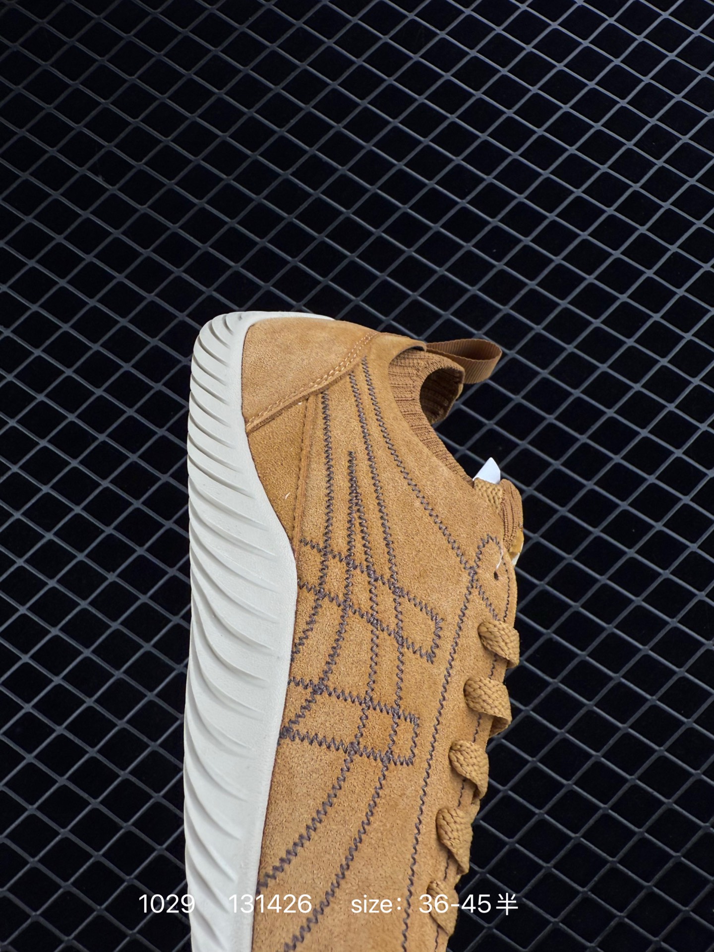 ASICS Onitsuka Tiger Sclaw