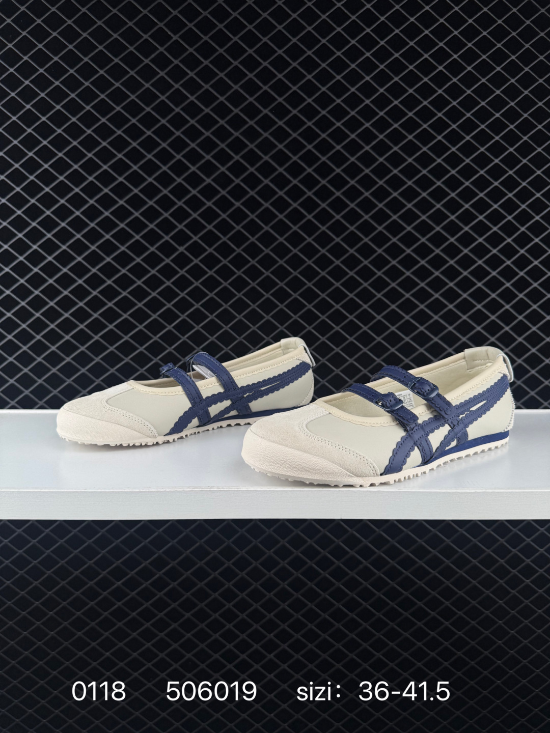 Asics   Onitsuka Tiger  MEXICO 66 TGRS
