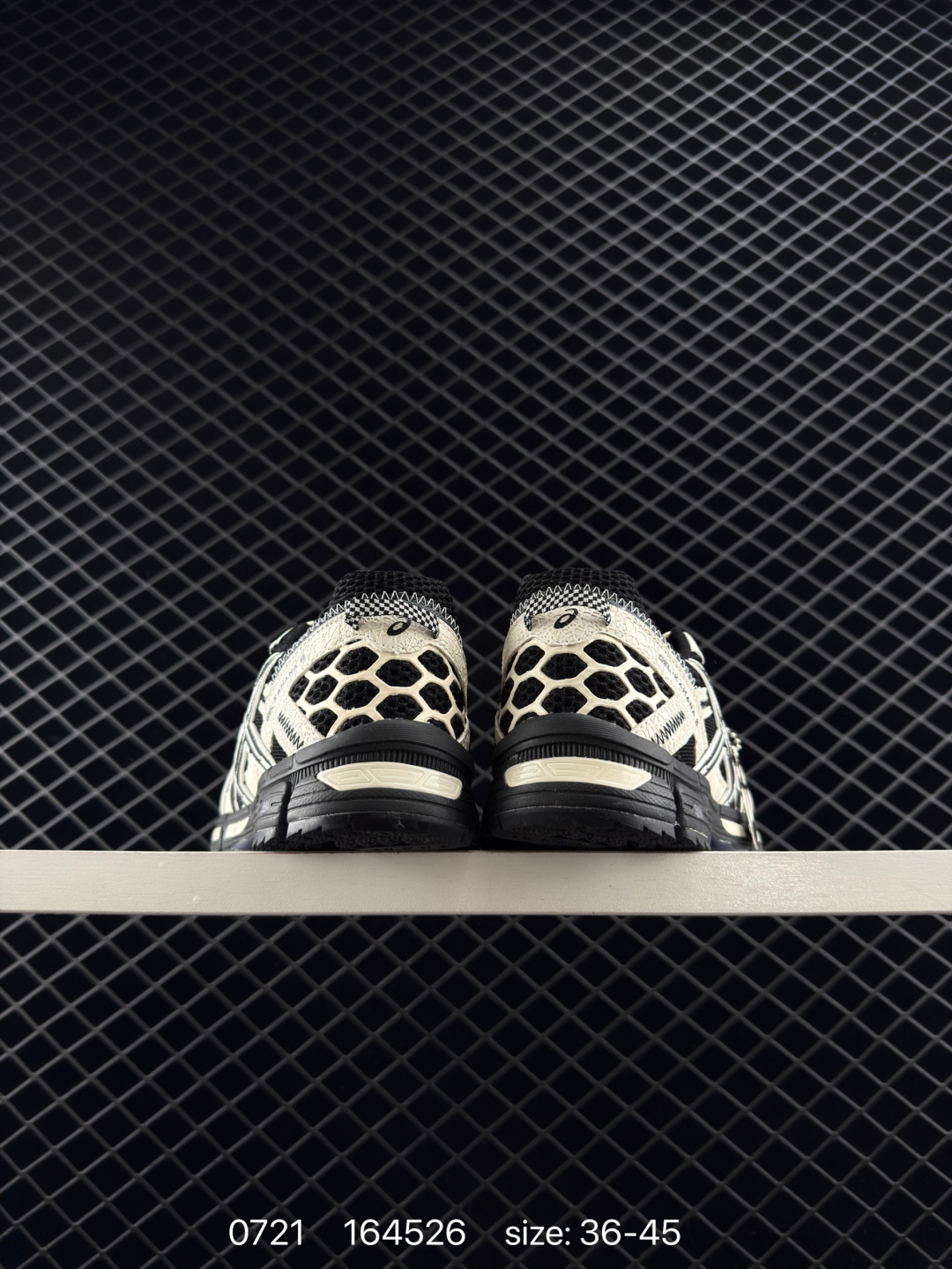 Asics  GEL-NIMBUS 26