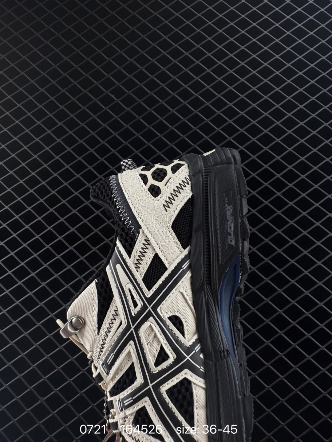 Asics  GEL-NIMBUS 26