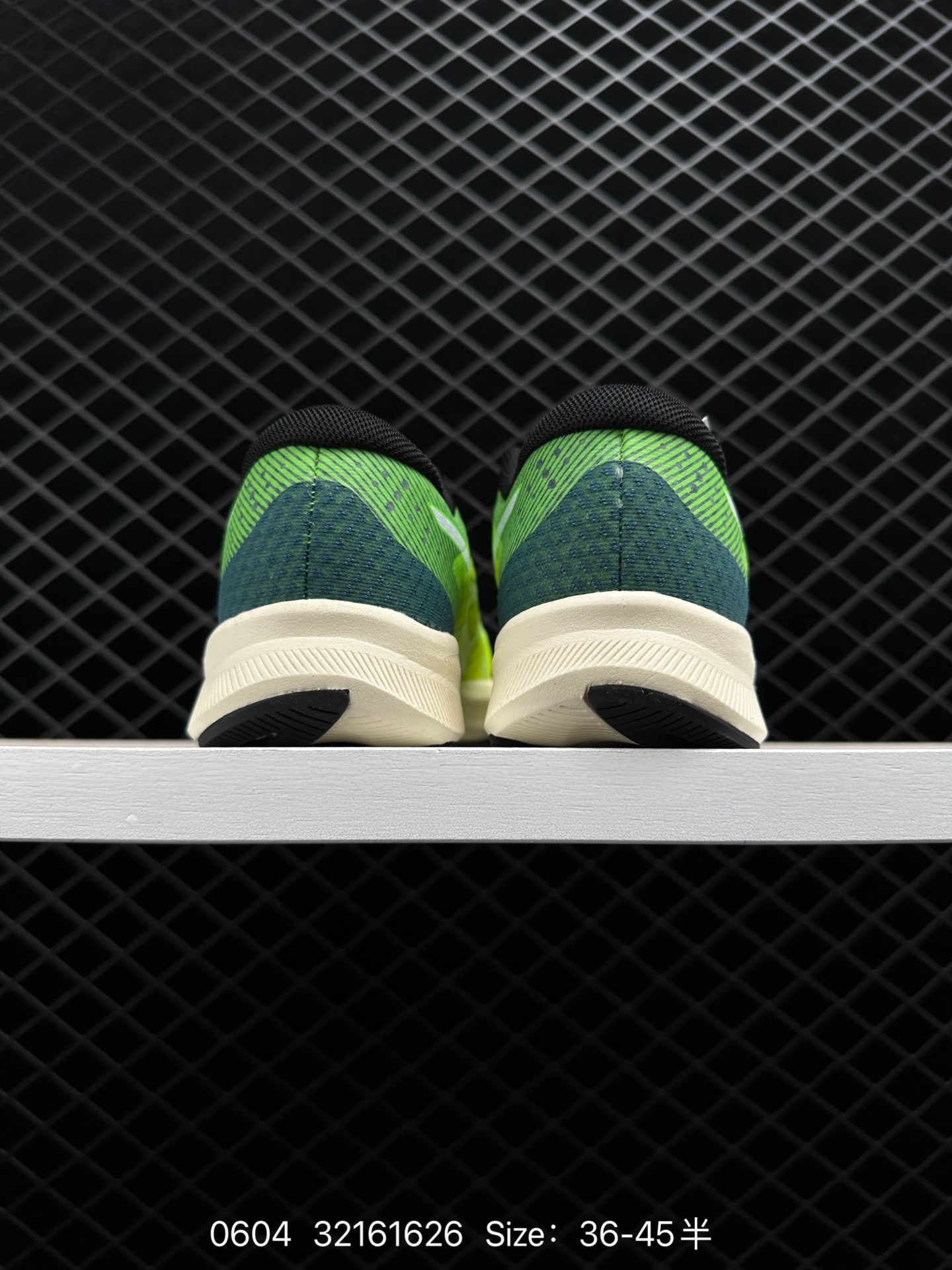 ASICS   2022  HYPER SPEED 2