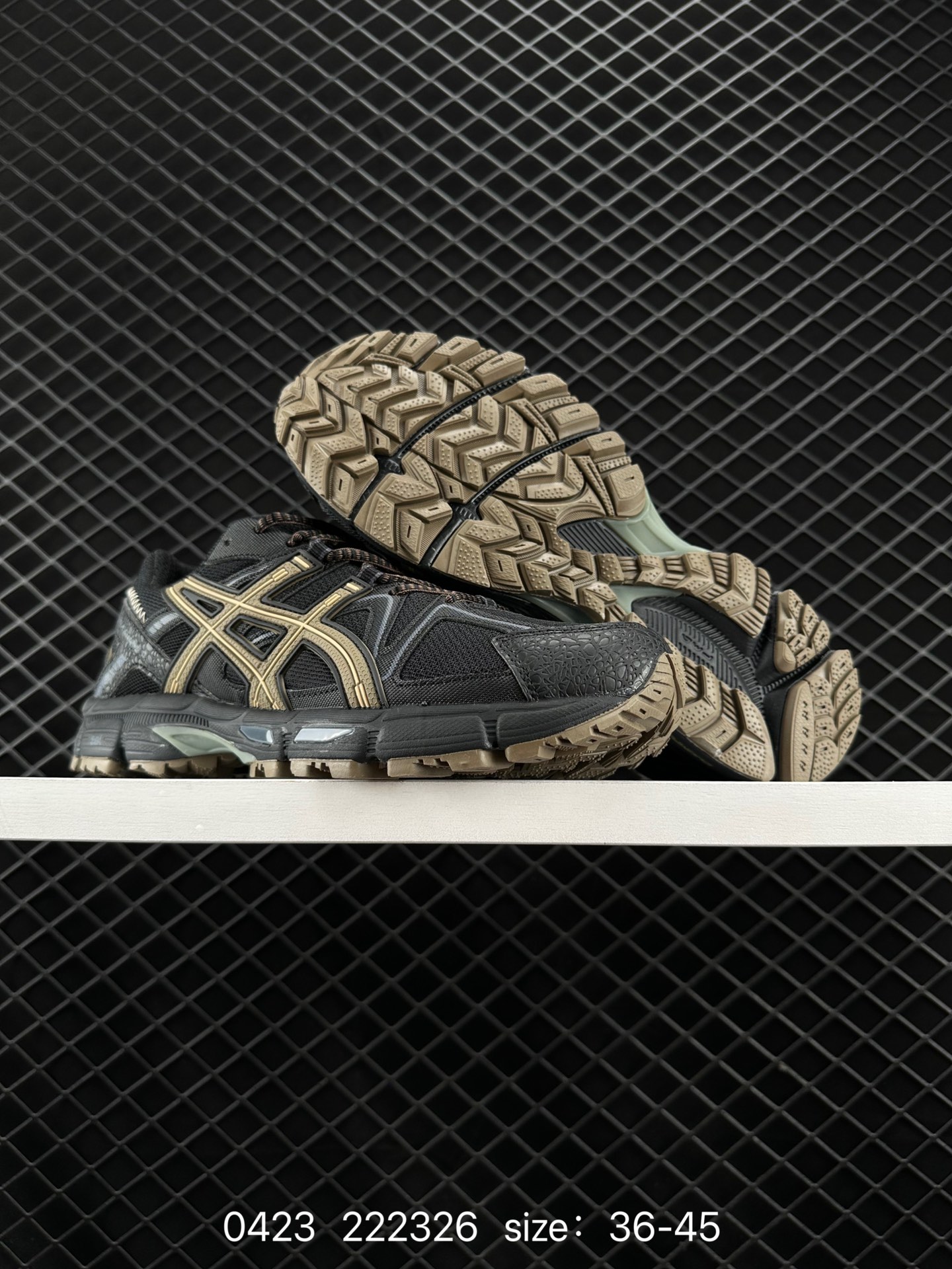 ASICS   GEL-KAHANA 8