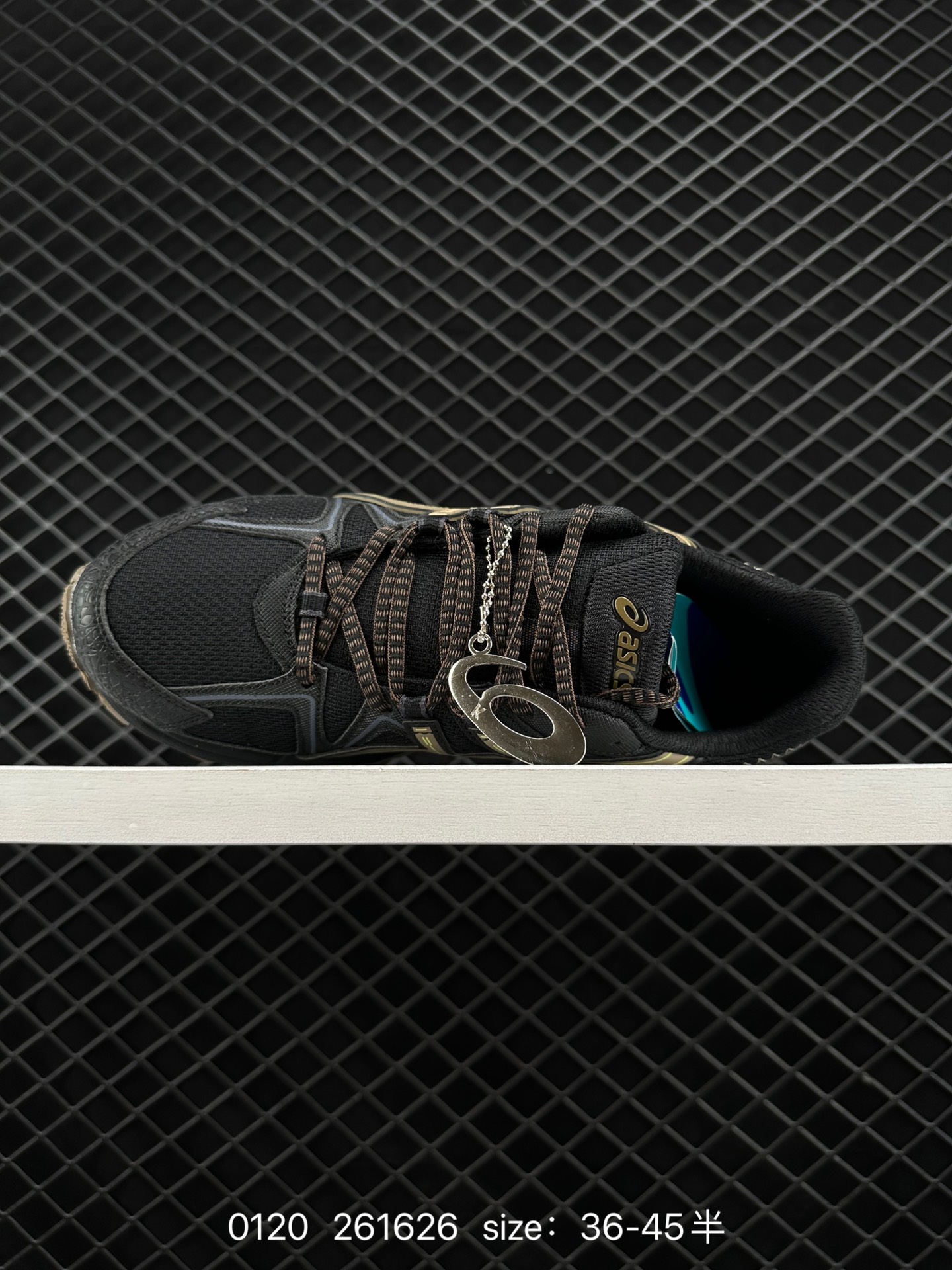 ASICS   GEL-KAHANA 8