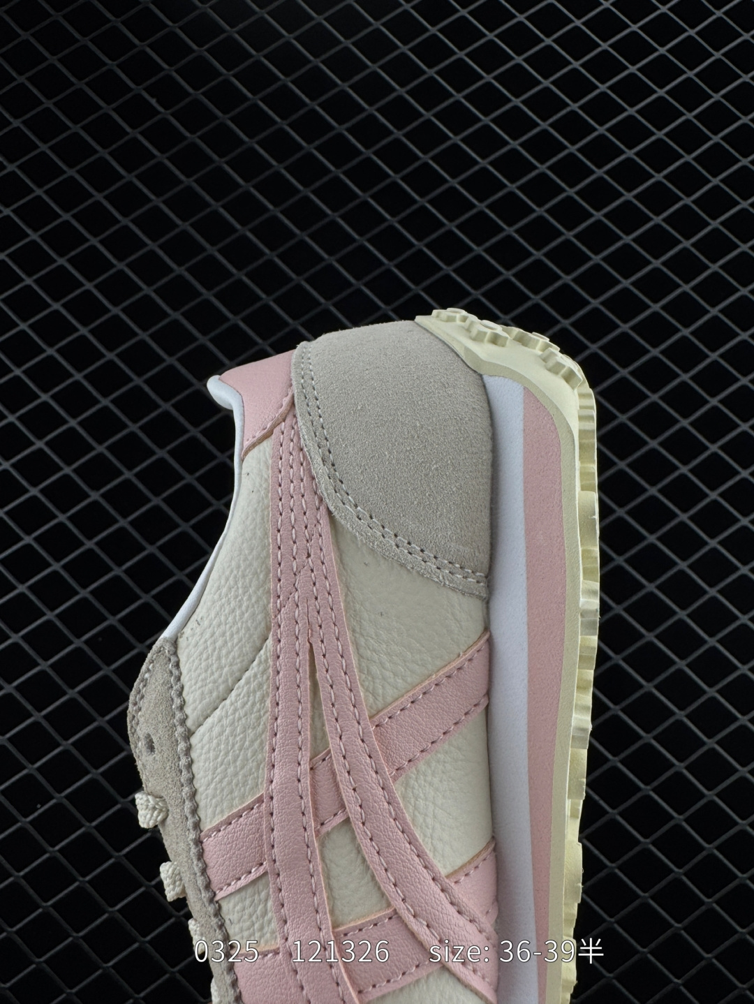 Asics   Onitsuka Tiger