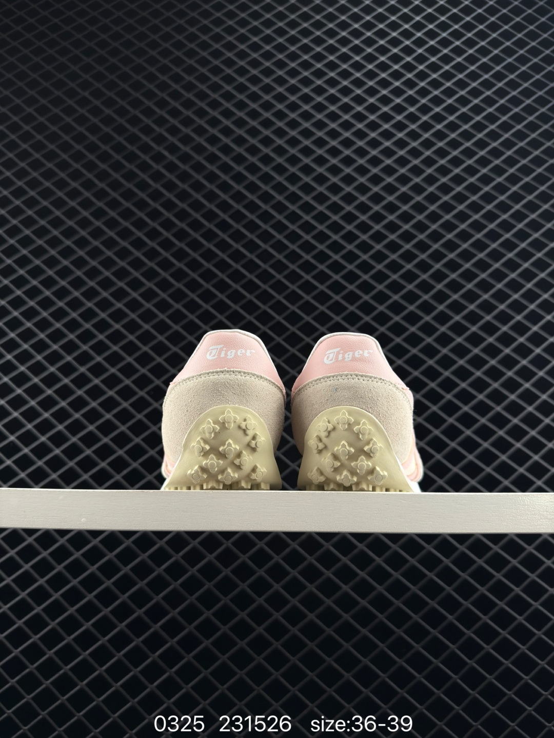 Asics   Onitsuka Tiger