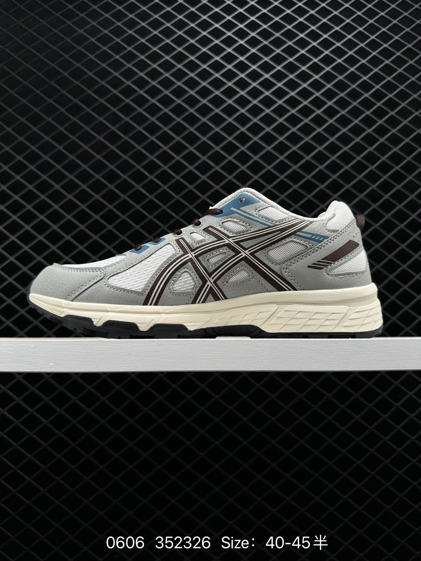 ASICS  Gel-Venture 6