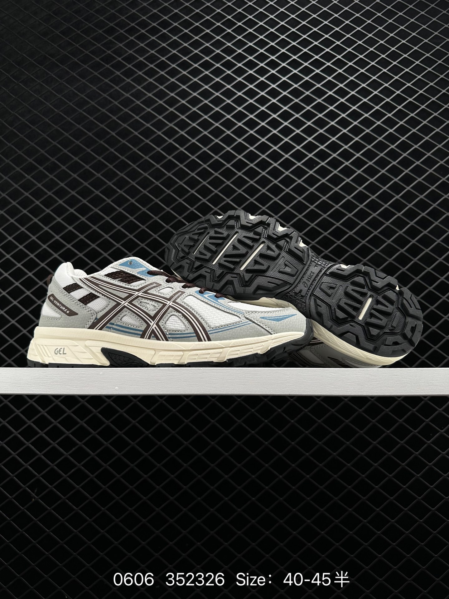 ASICS  Gel-Venture 6