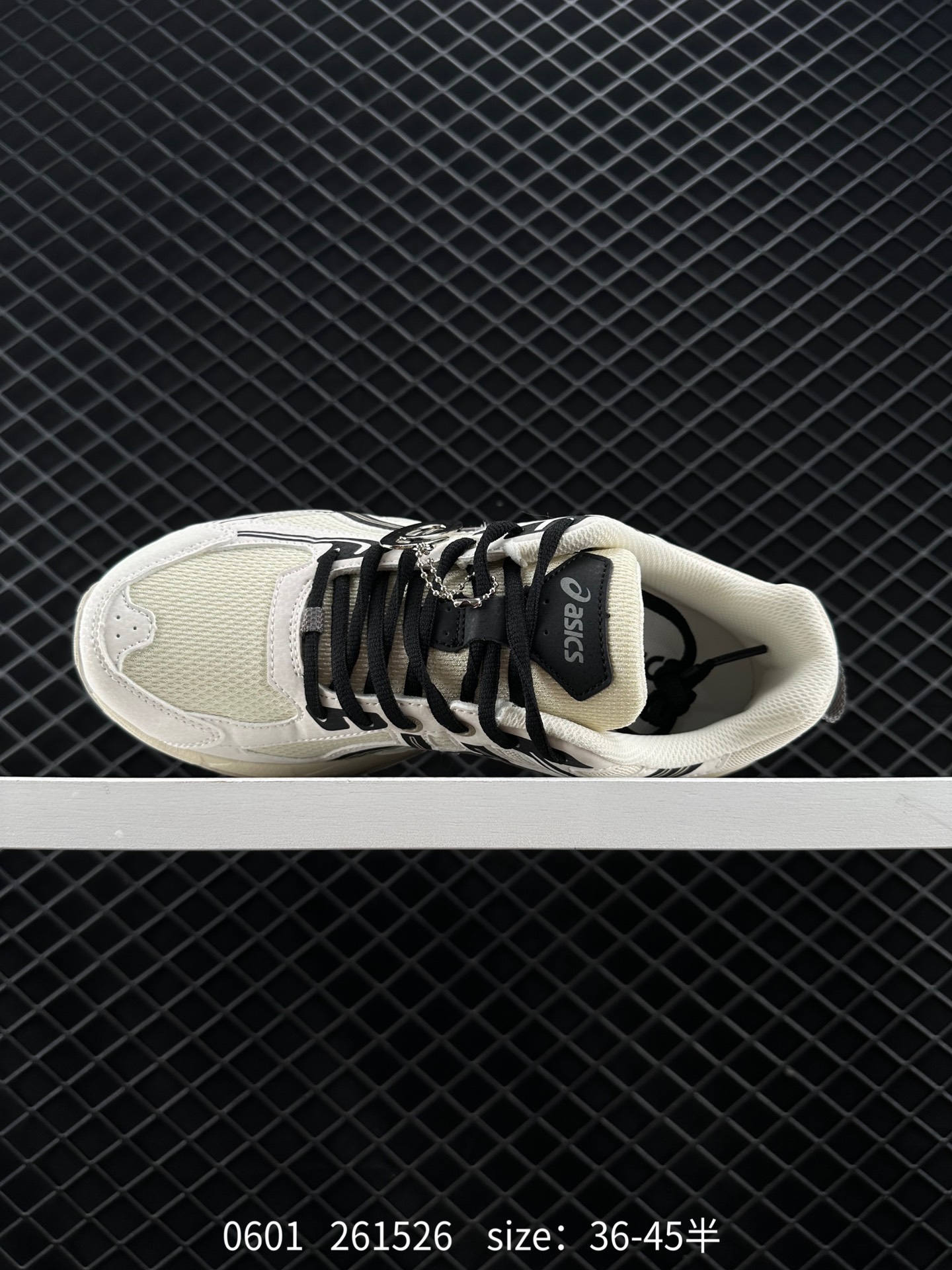 ASICS  Gel-Venture 6