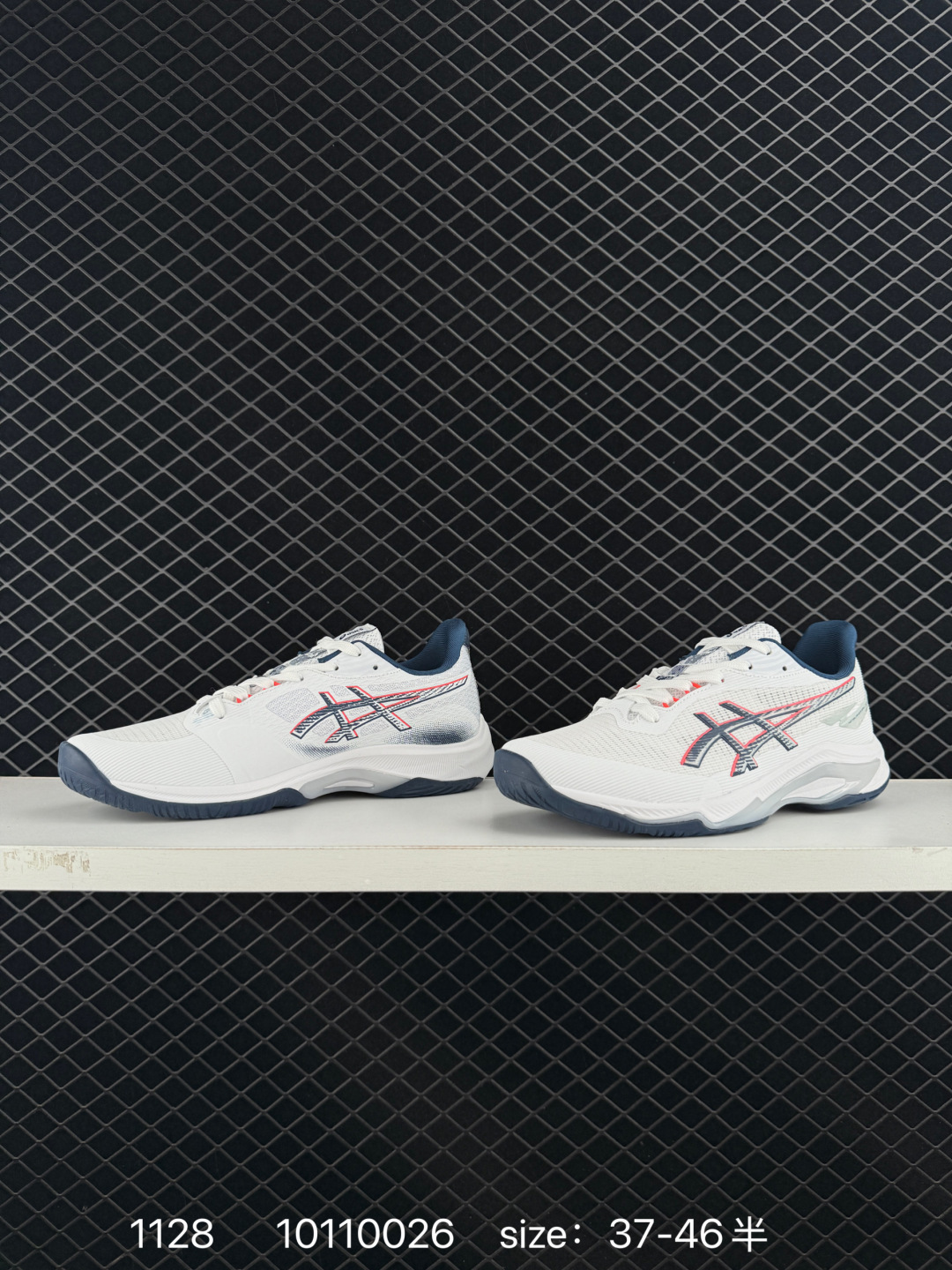 ASICS  NOVABLAST 5 LE