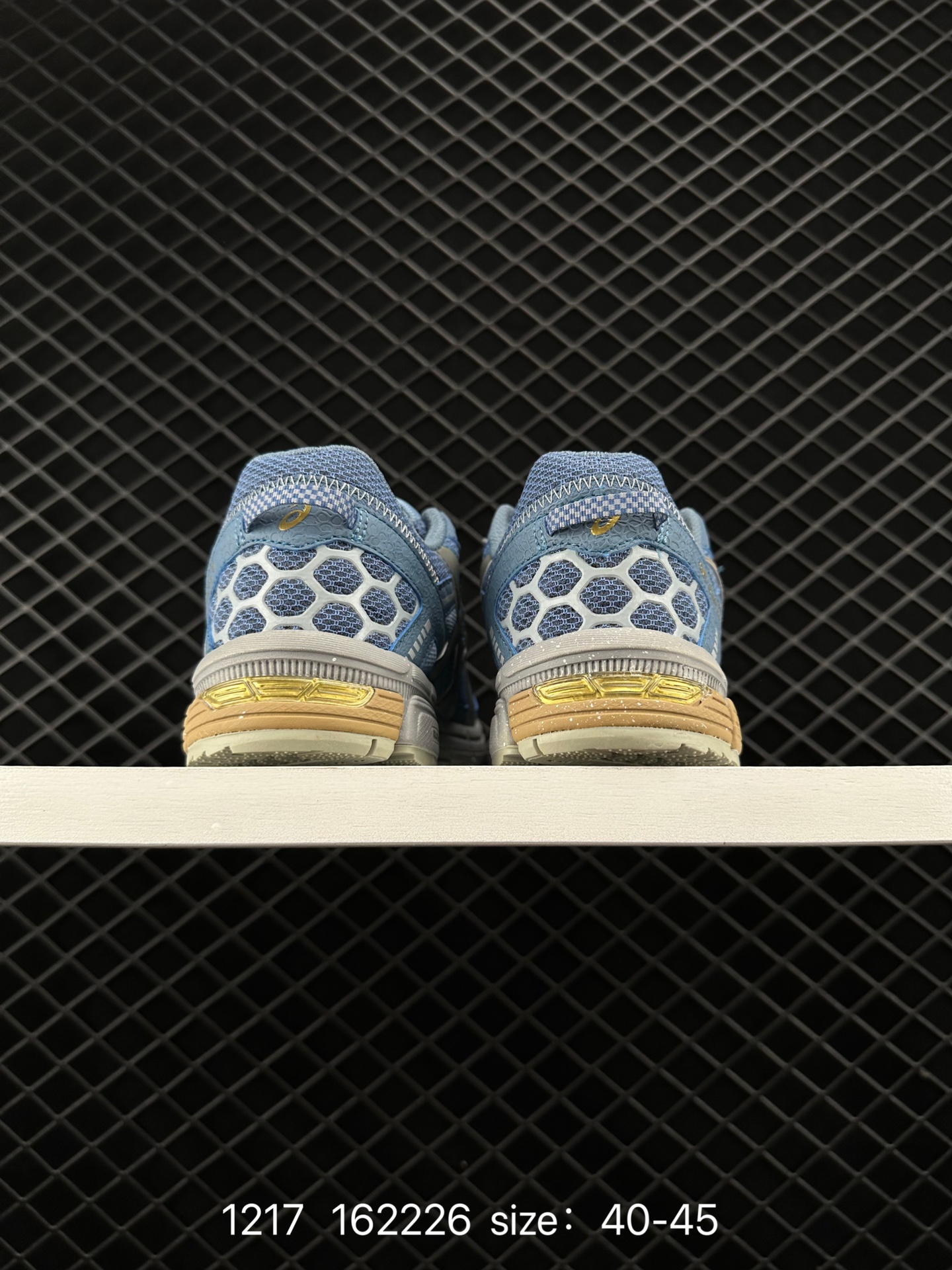 ASICS Tiger Gel-Kahana 8