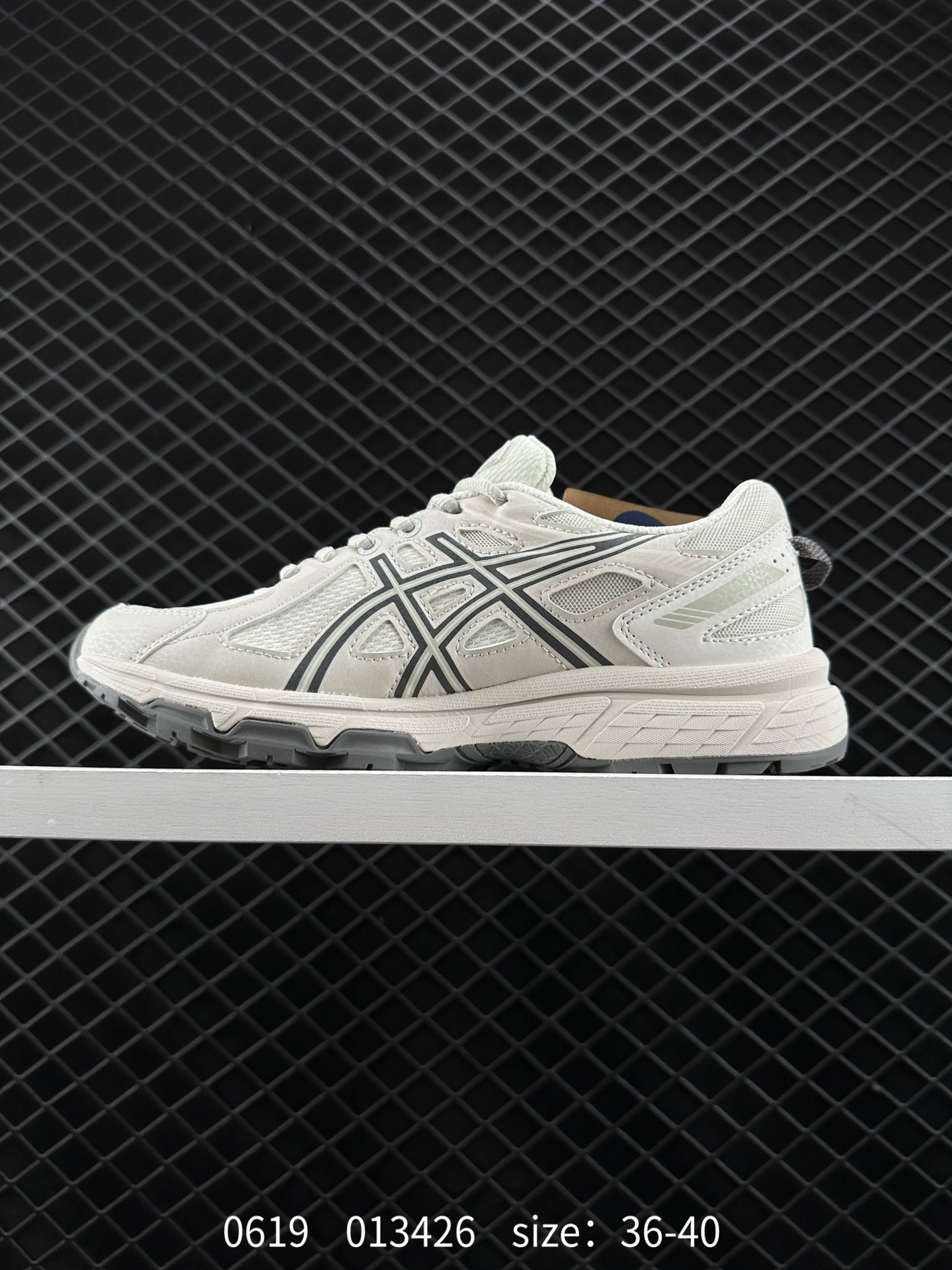 ASICS  Gel-Venture 6 SPS
