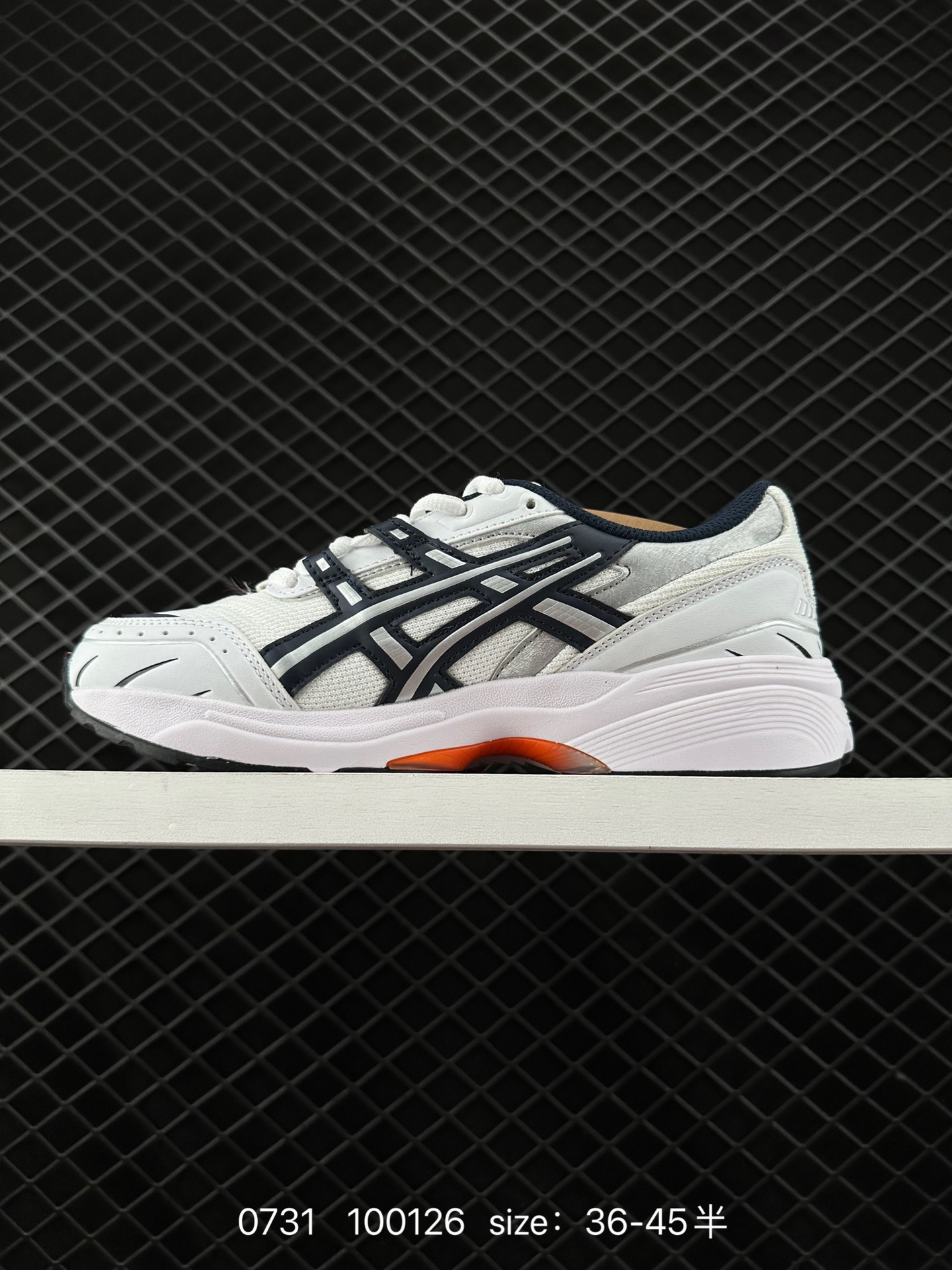 ASICS Tiger GEL-1090