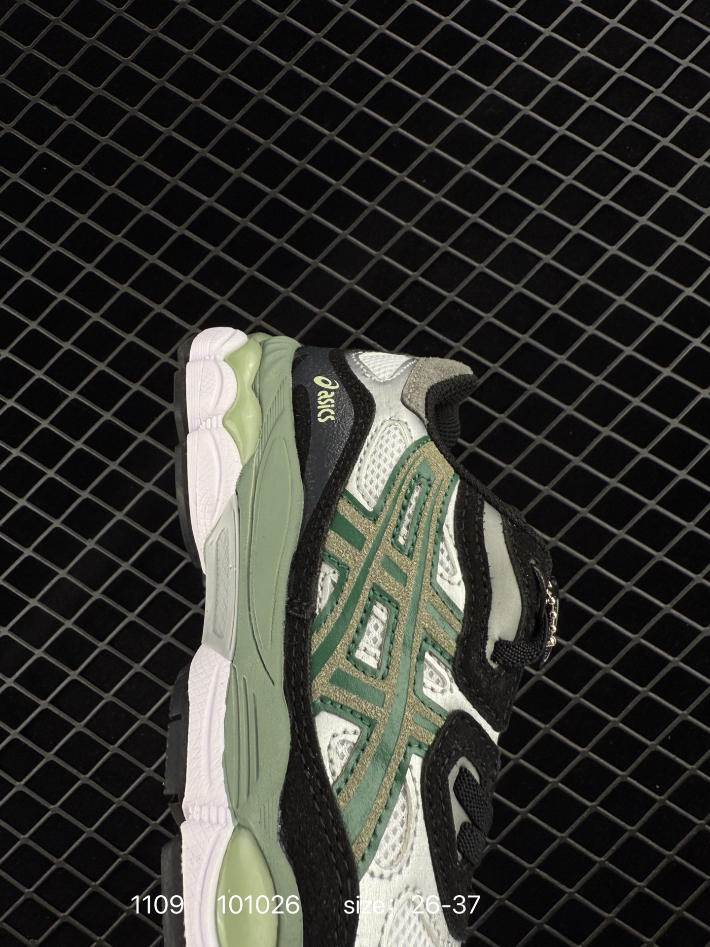 AsicsGel-NYC  2025 ASICSTIGER