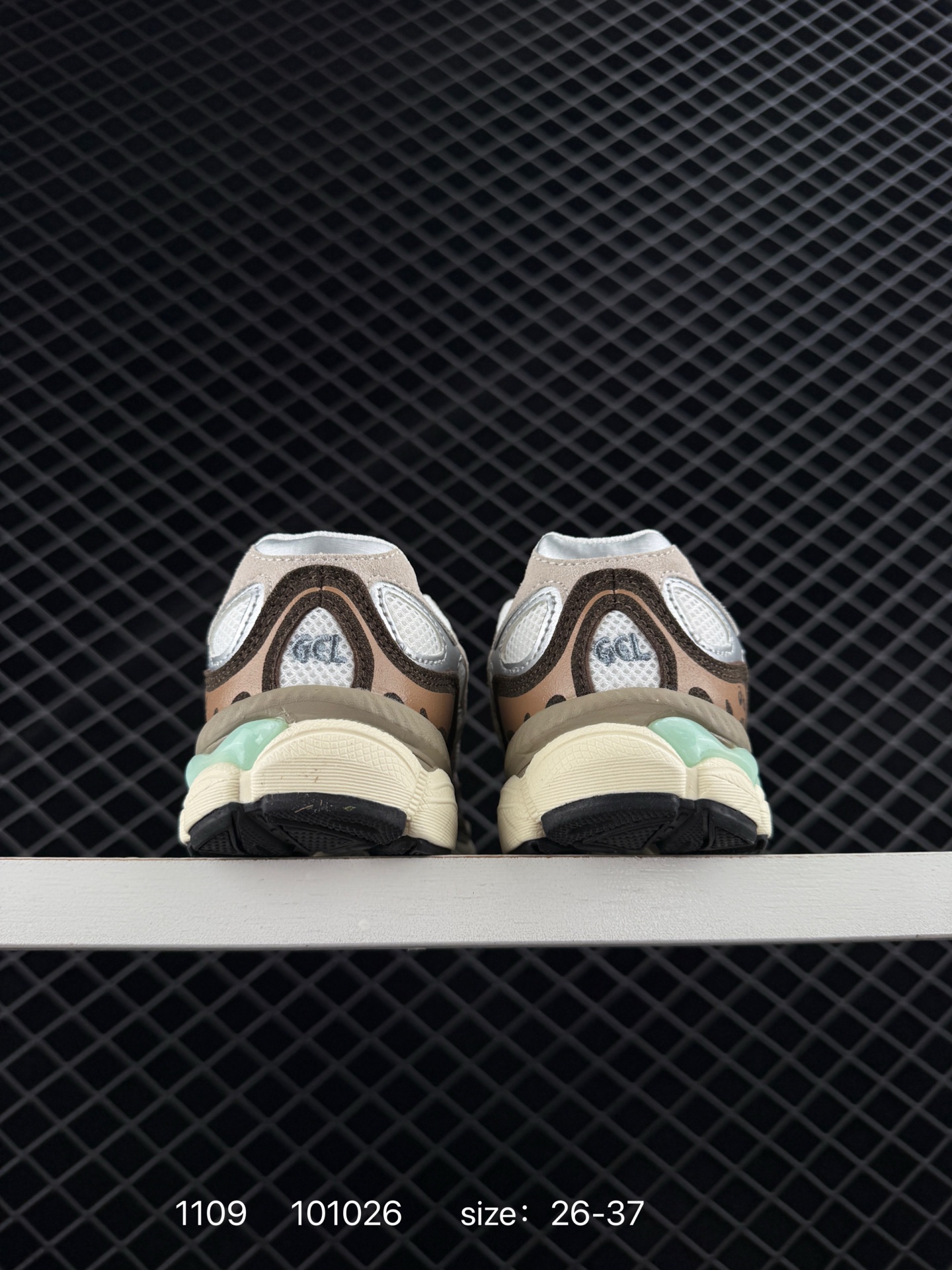 AsicsGel-NYC  2025 ASICSTIGER