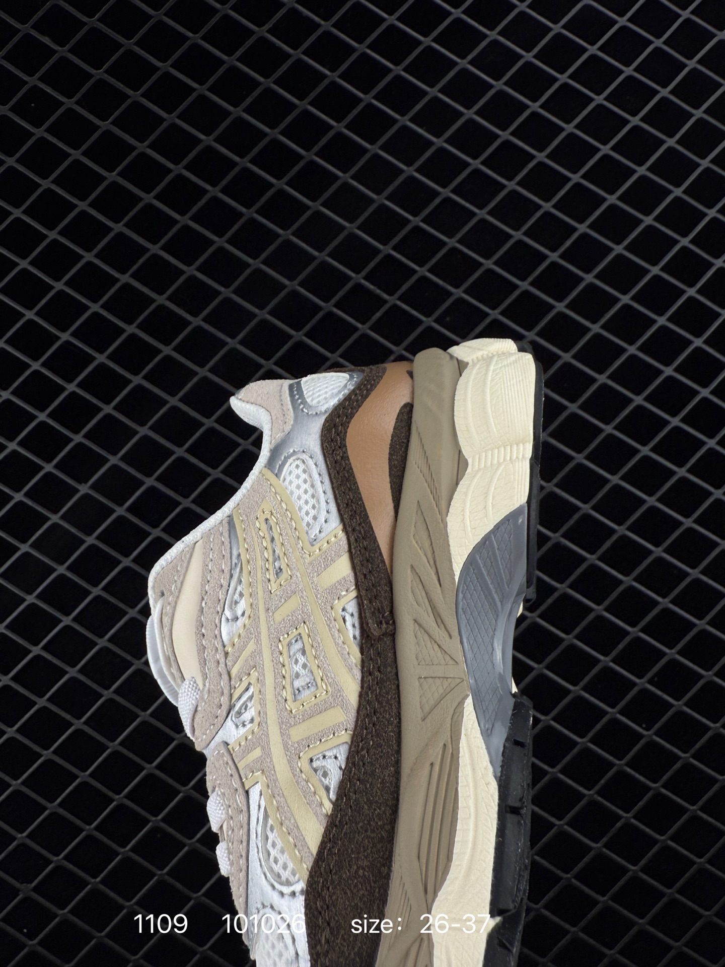 AsicsGel-NYC  2025 ASICSTIGER