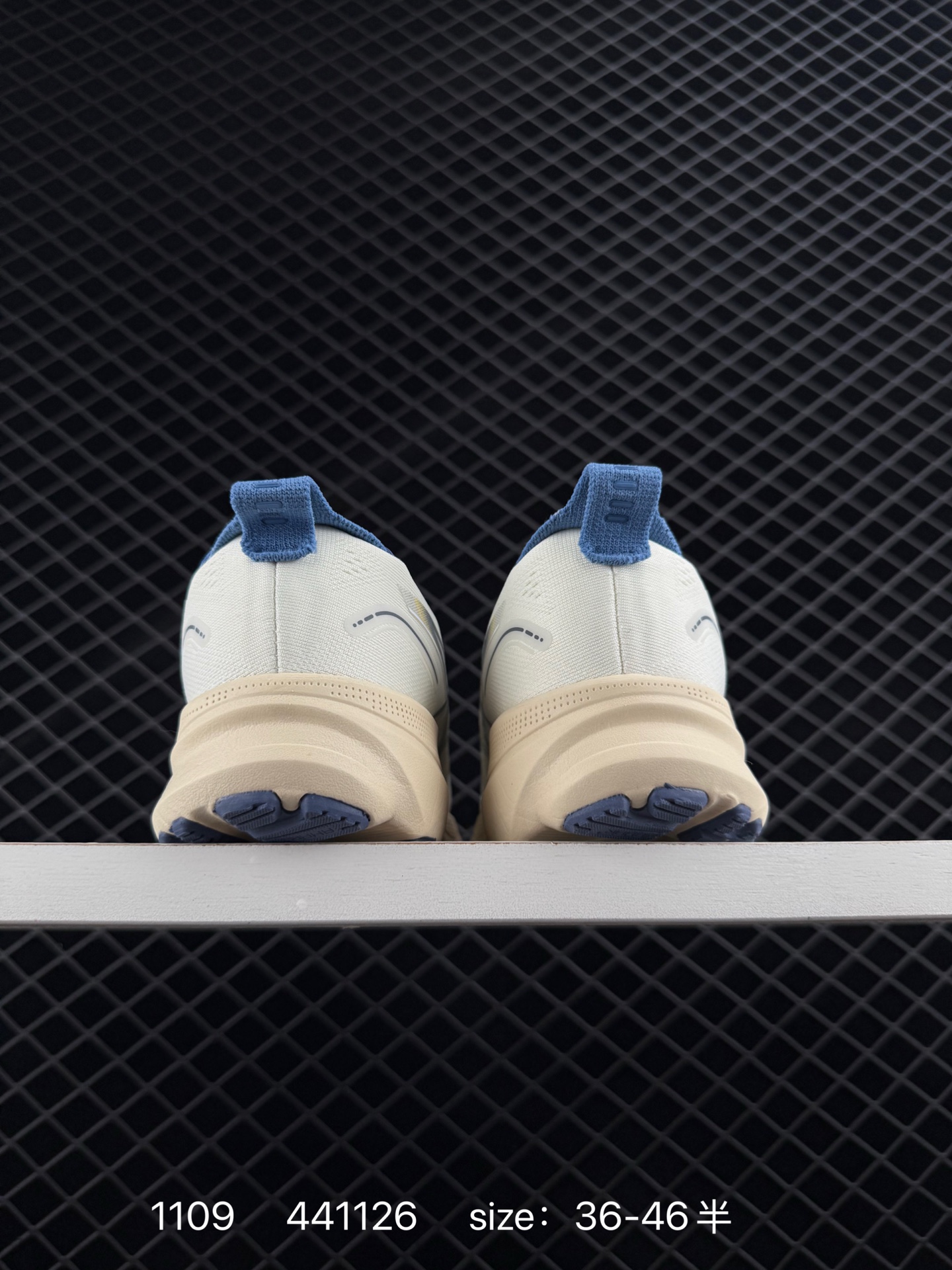 ASICS GEL-KAYANO 32   PLATINUM