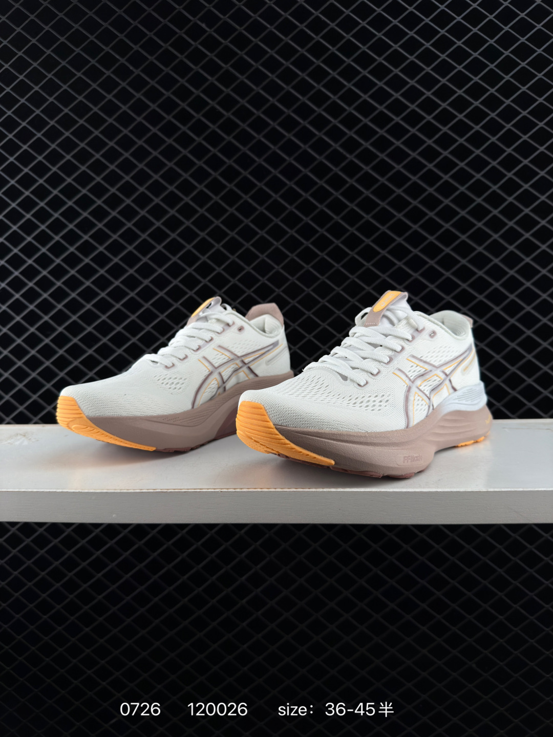 ASICS GEL-KAYANO 32  PLATINUM