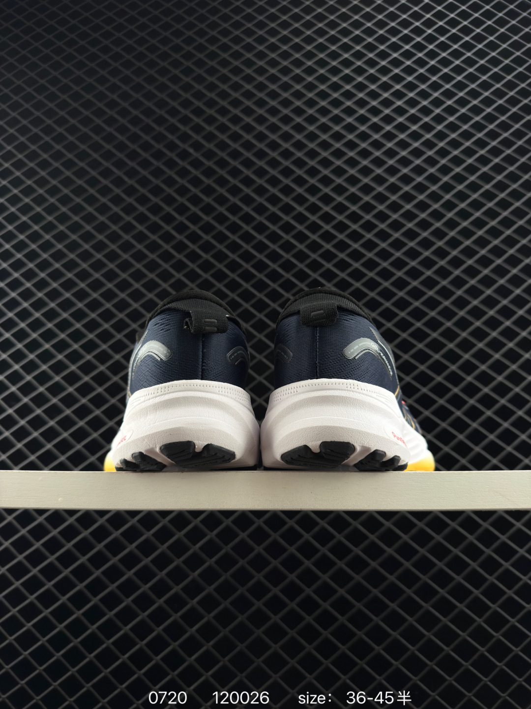 ASICS GEL-KAYANO 32   PLATINUM