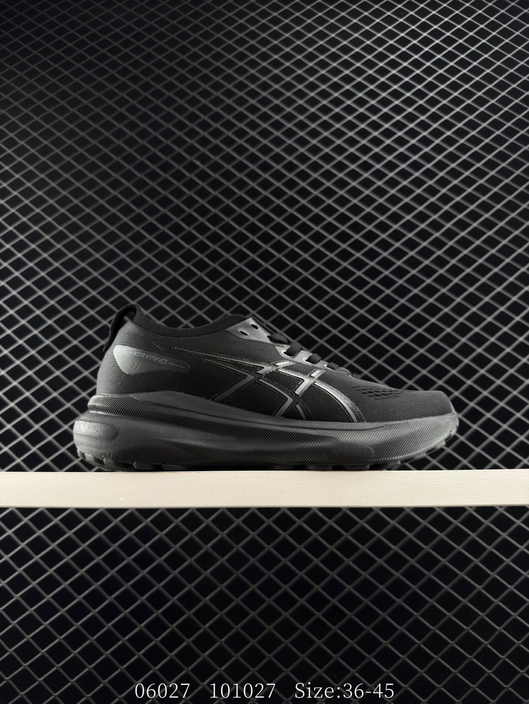 ASICS  GEL-KAYANO 31 PLATINUM