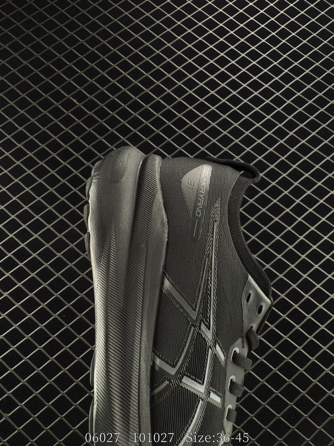 ASICS  GEL-KAYANO 31 PLATINUM