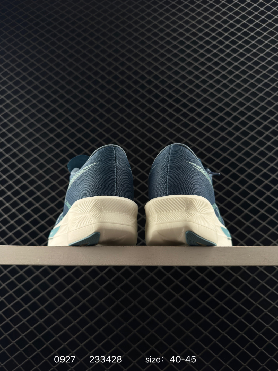 Asics  MAGIC SPEED 4