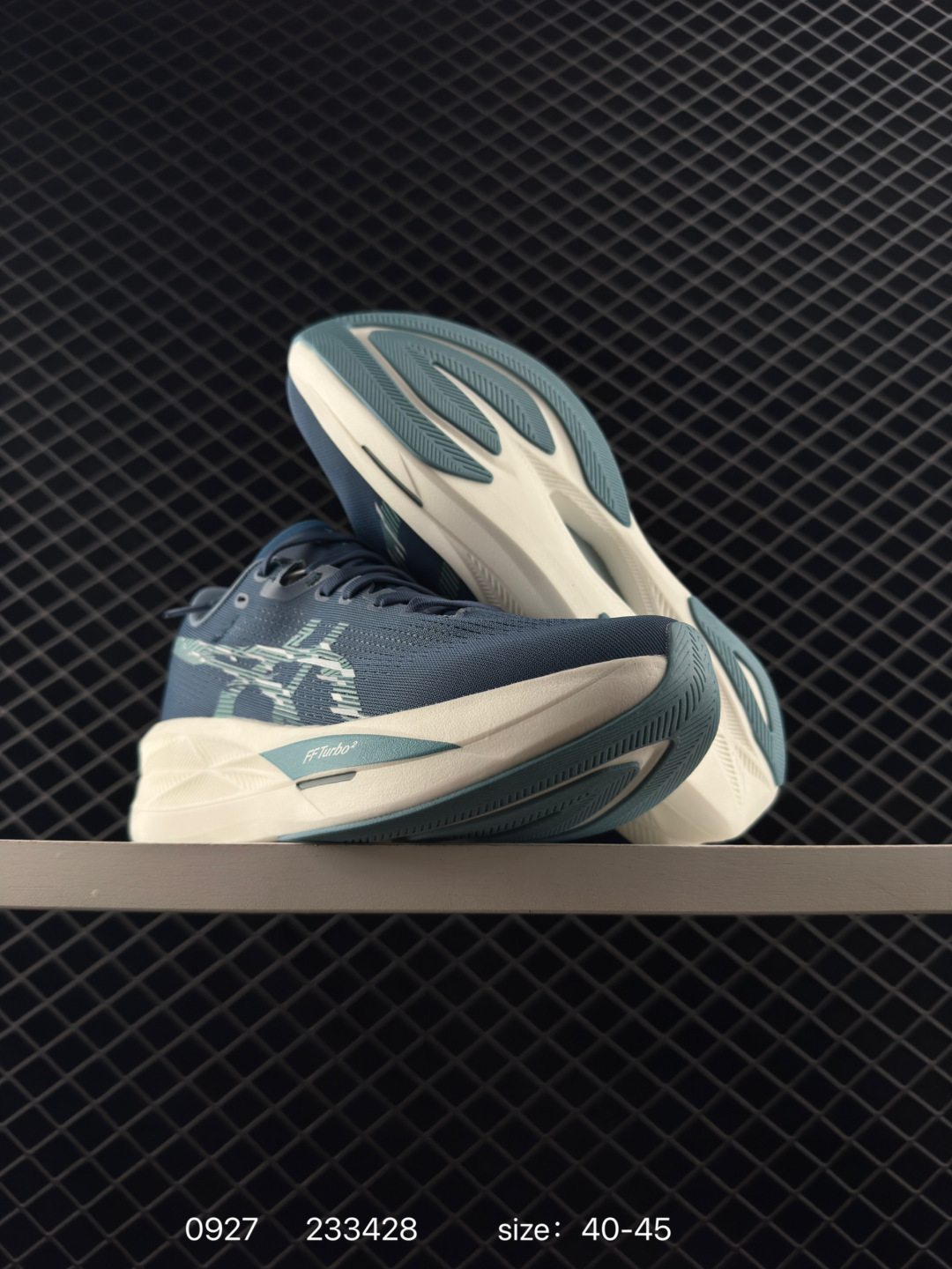 Asics  MAGIC SPEED 4