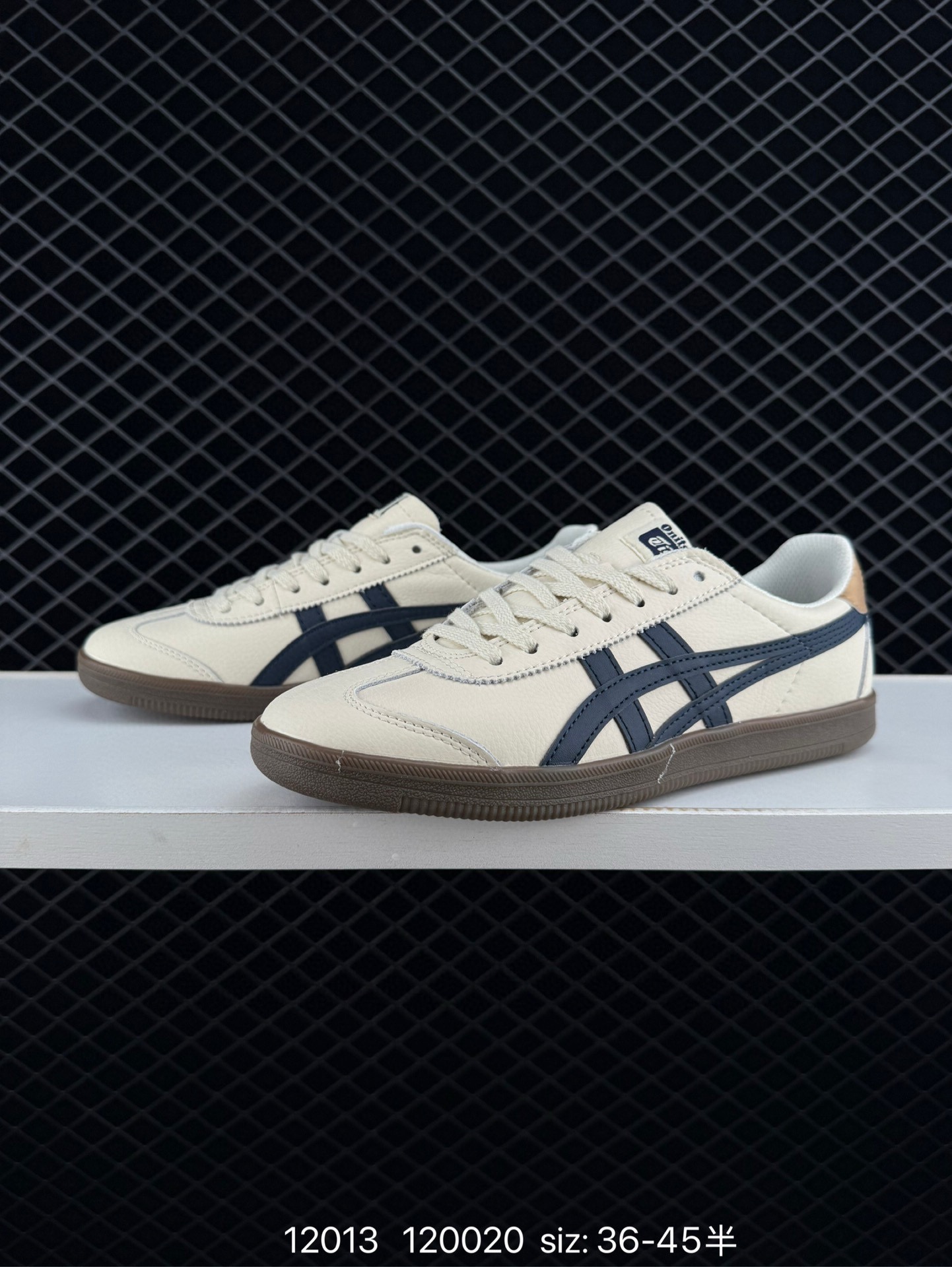 Asics Japan S