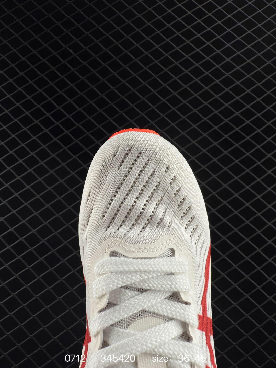 ASICS  Tiger Gel-Kahana 8