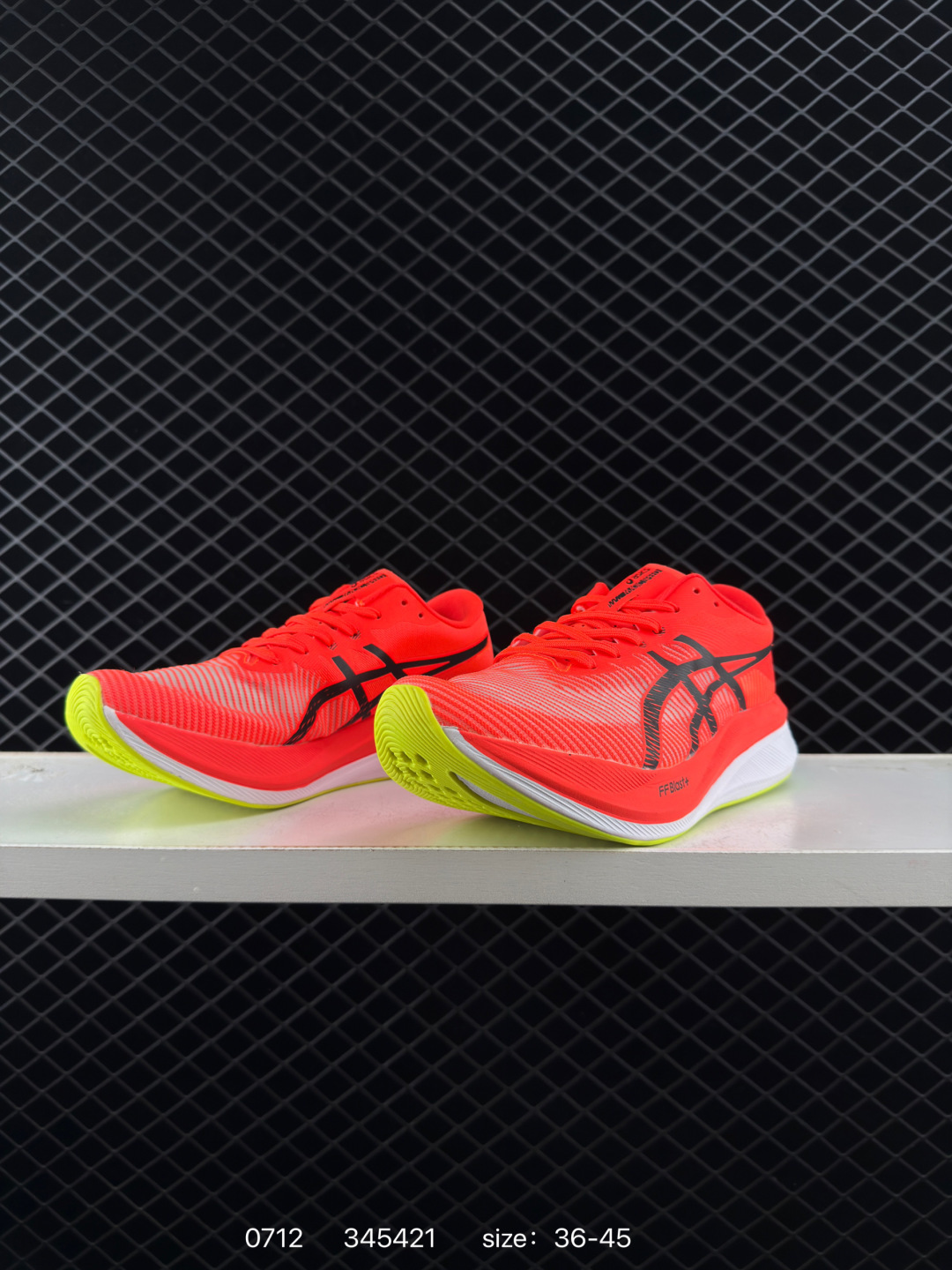 Asics  MAGIC SPEED 3