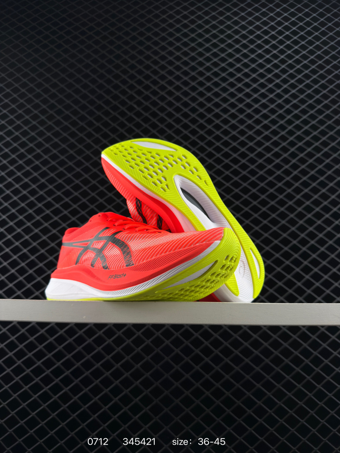 Asics  MAGIC SPEED 3