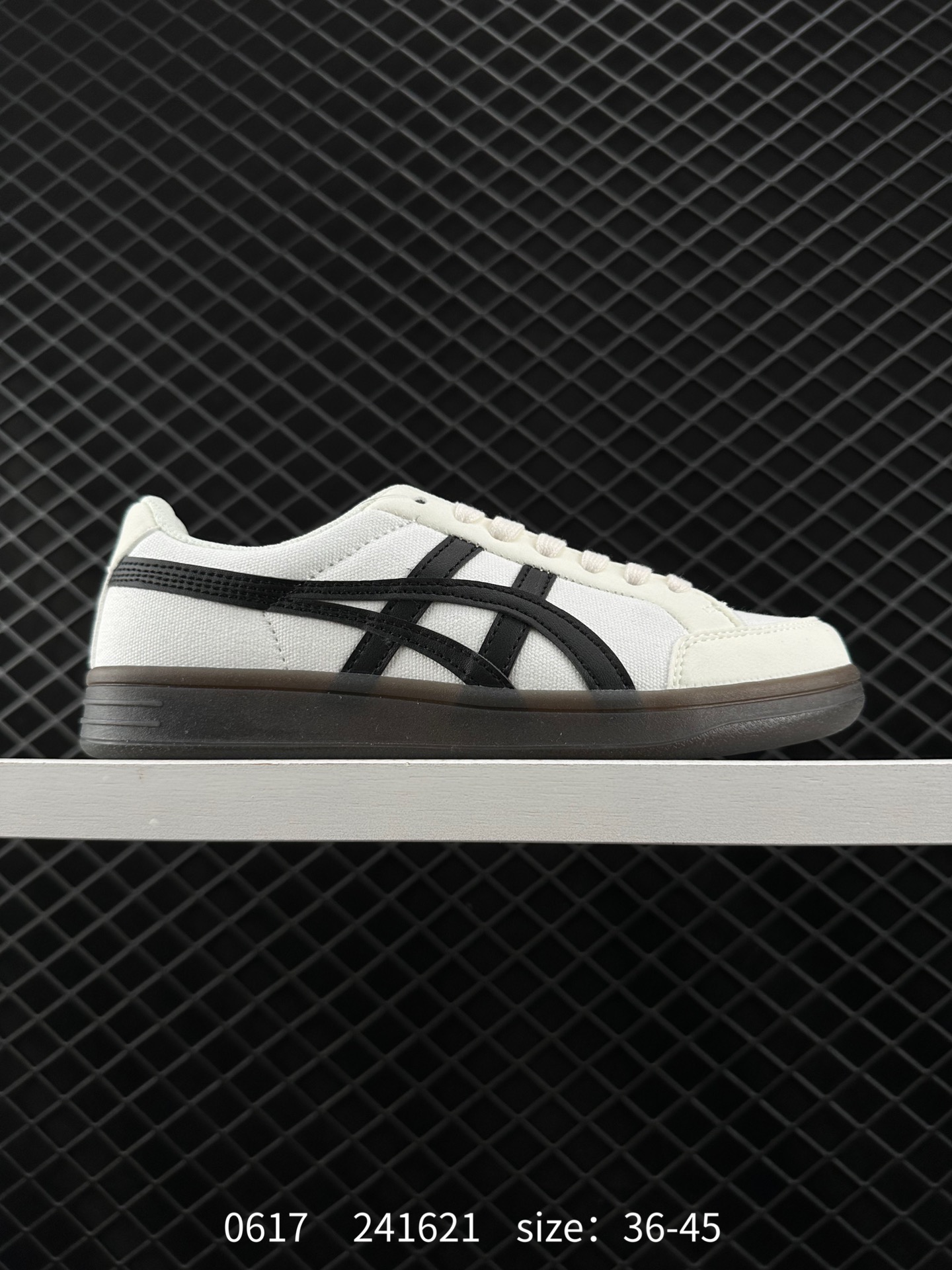 Asics Onitsuka Tiger  ADVANTI