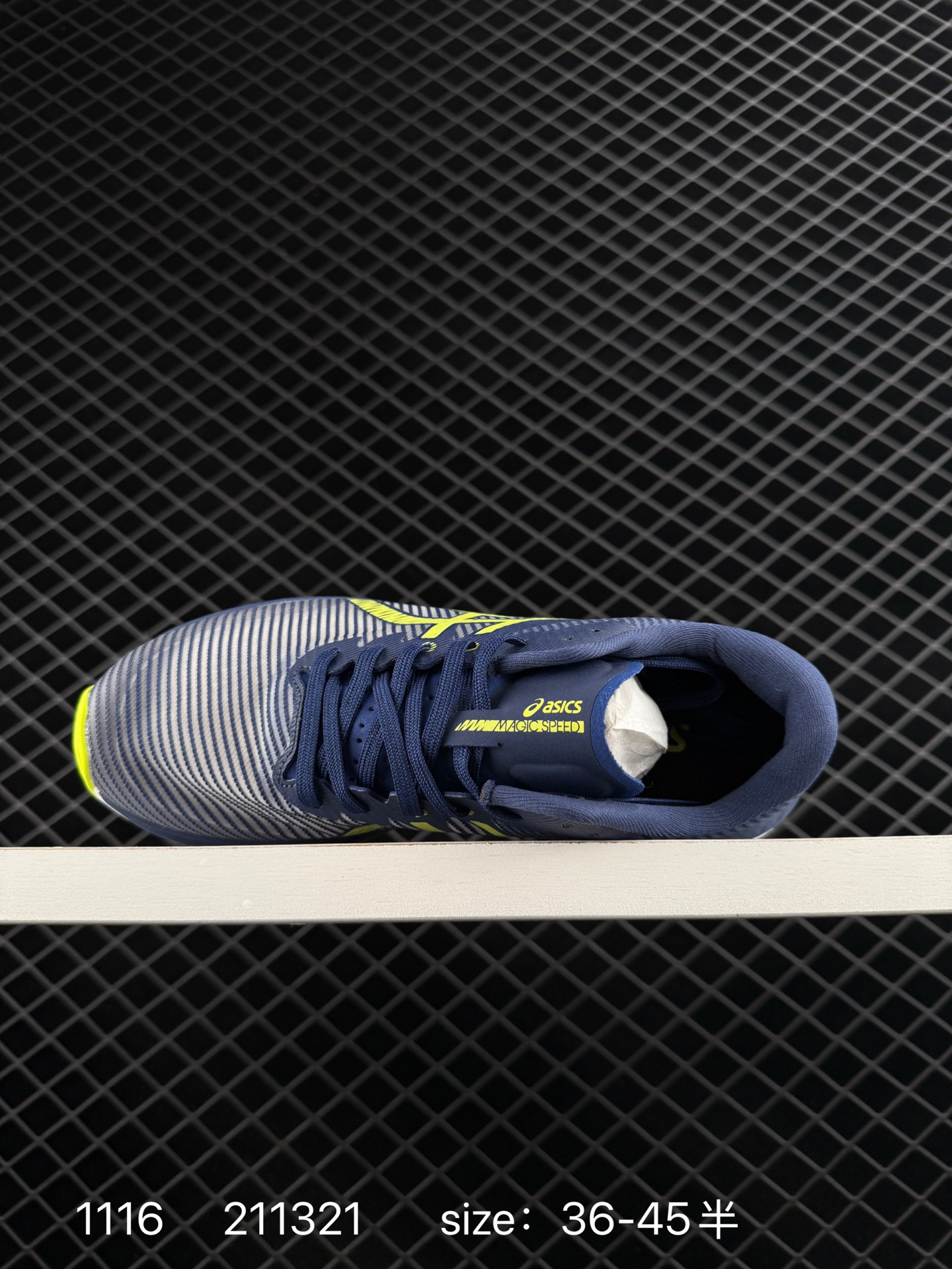 Asics  MAGIC SPEED 3