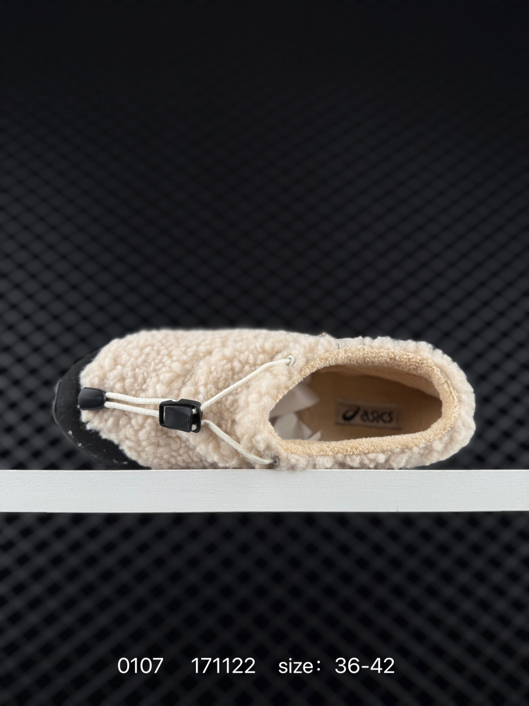 Asics   GEL-SONOMA WT